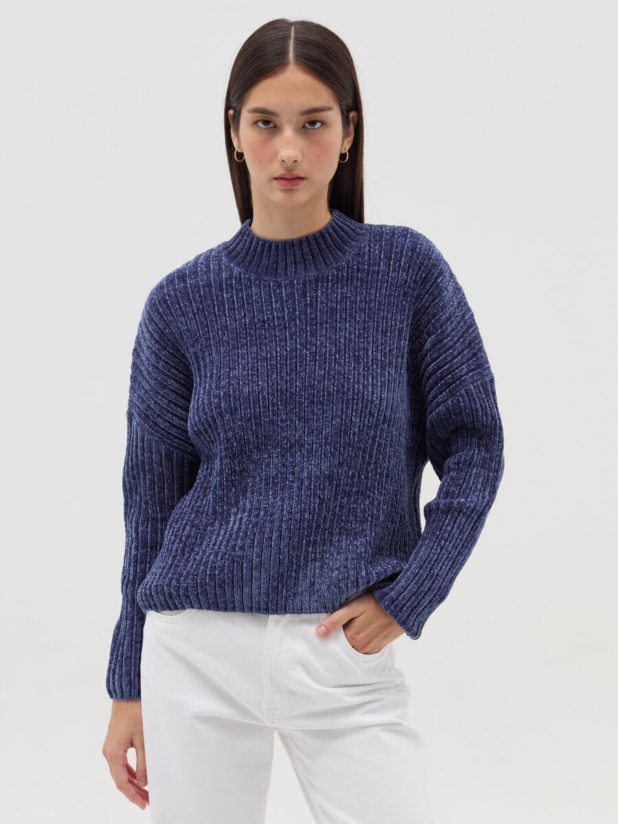 Chenille pullover with mock neck_3