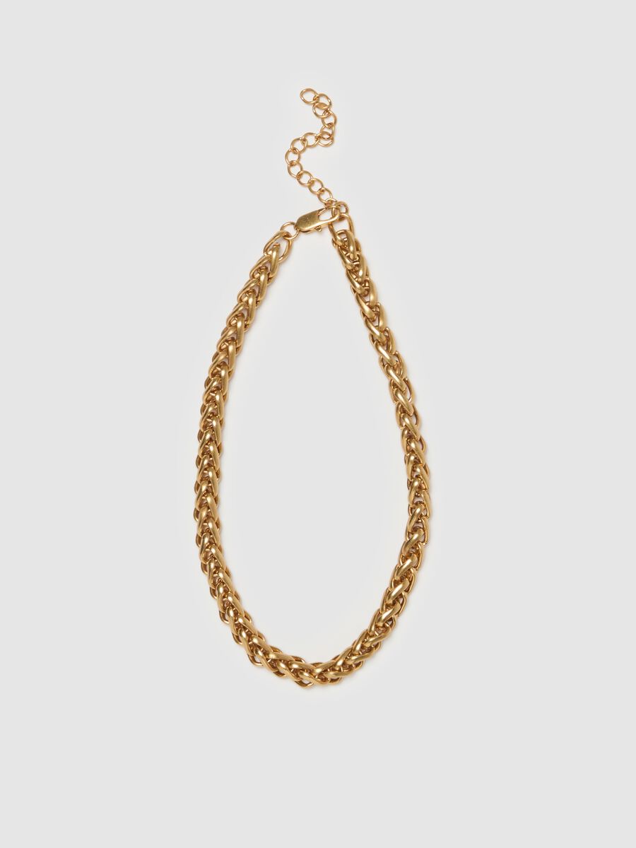 Golden chain necklace_0