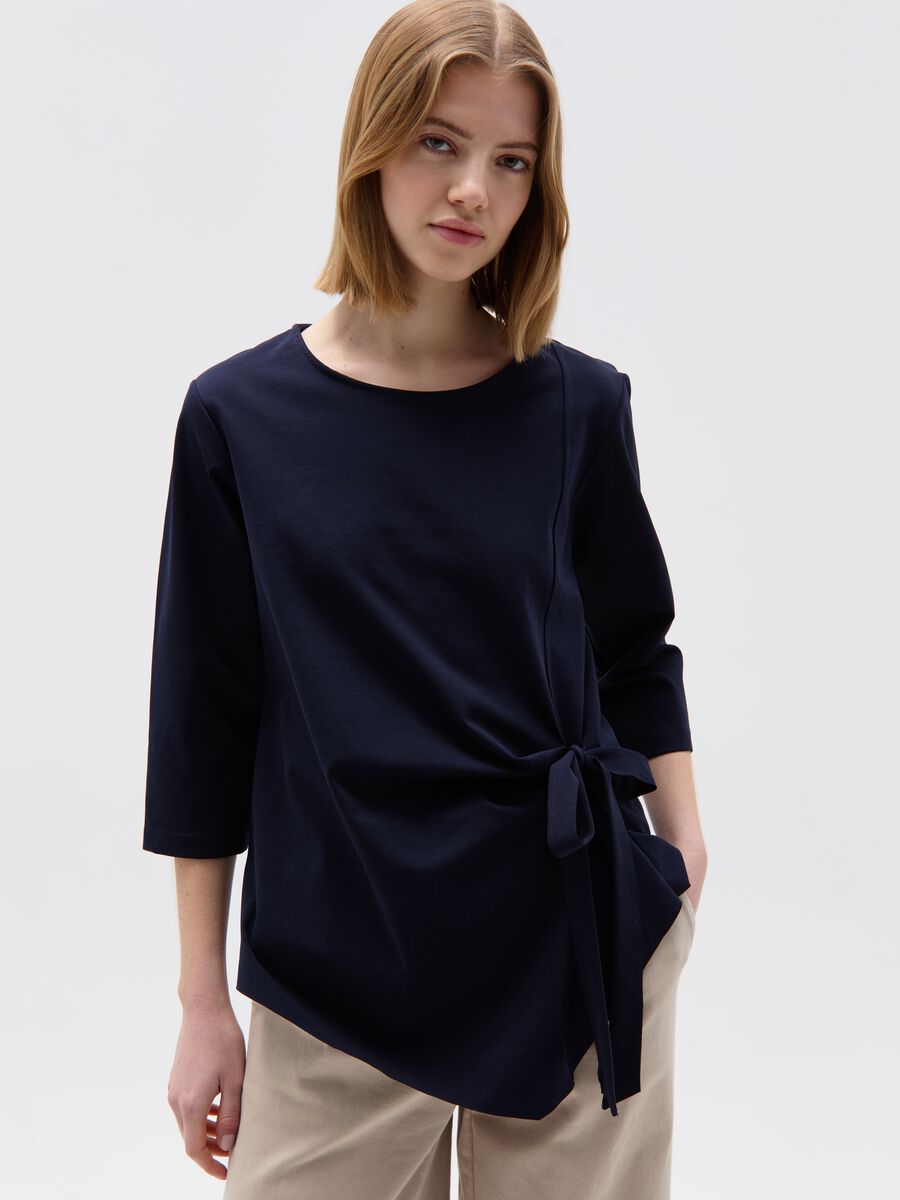 Asymmetric blouse with side bow_0