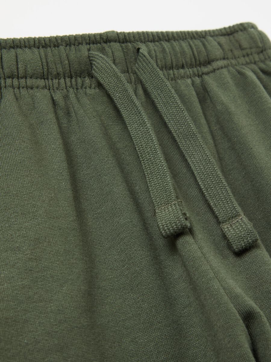 Fleece joggers with pockets and drawstring_3