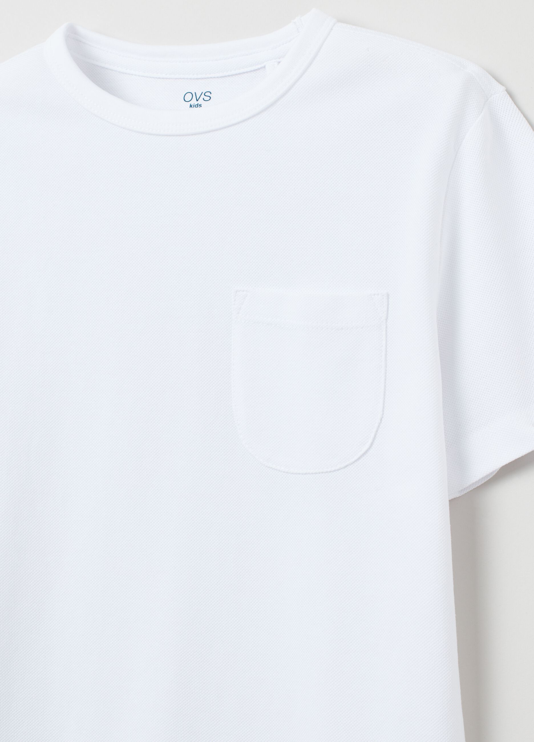 Pique T-shirt with pocket