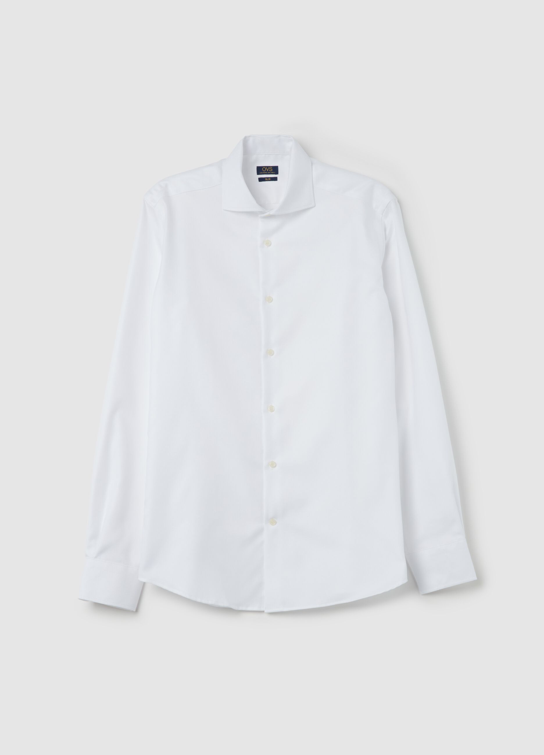 Slim-fit shirt with cut-away collar