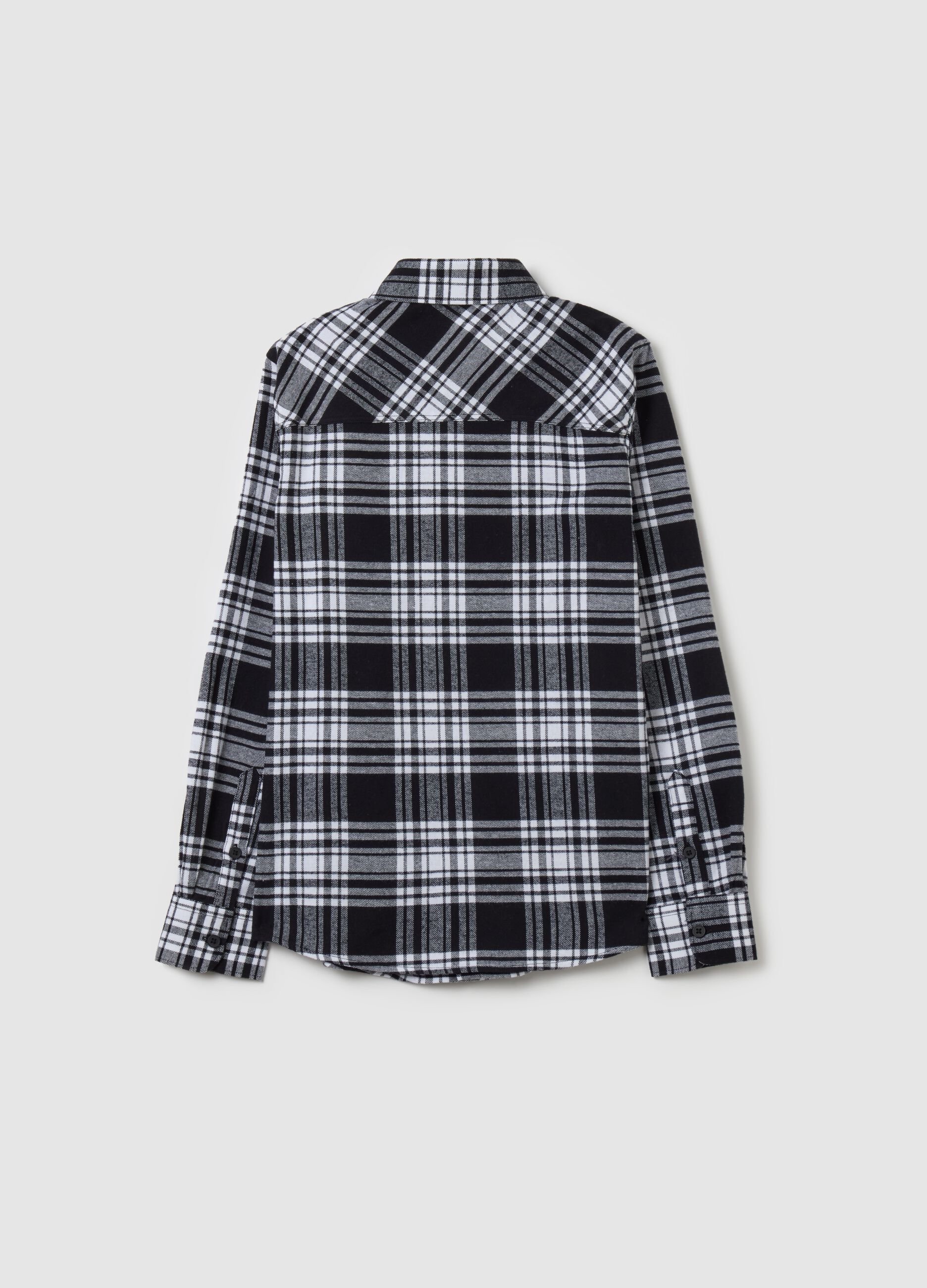 Flannel shirt with check pattern