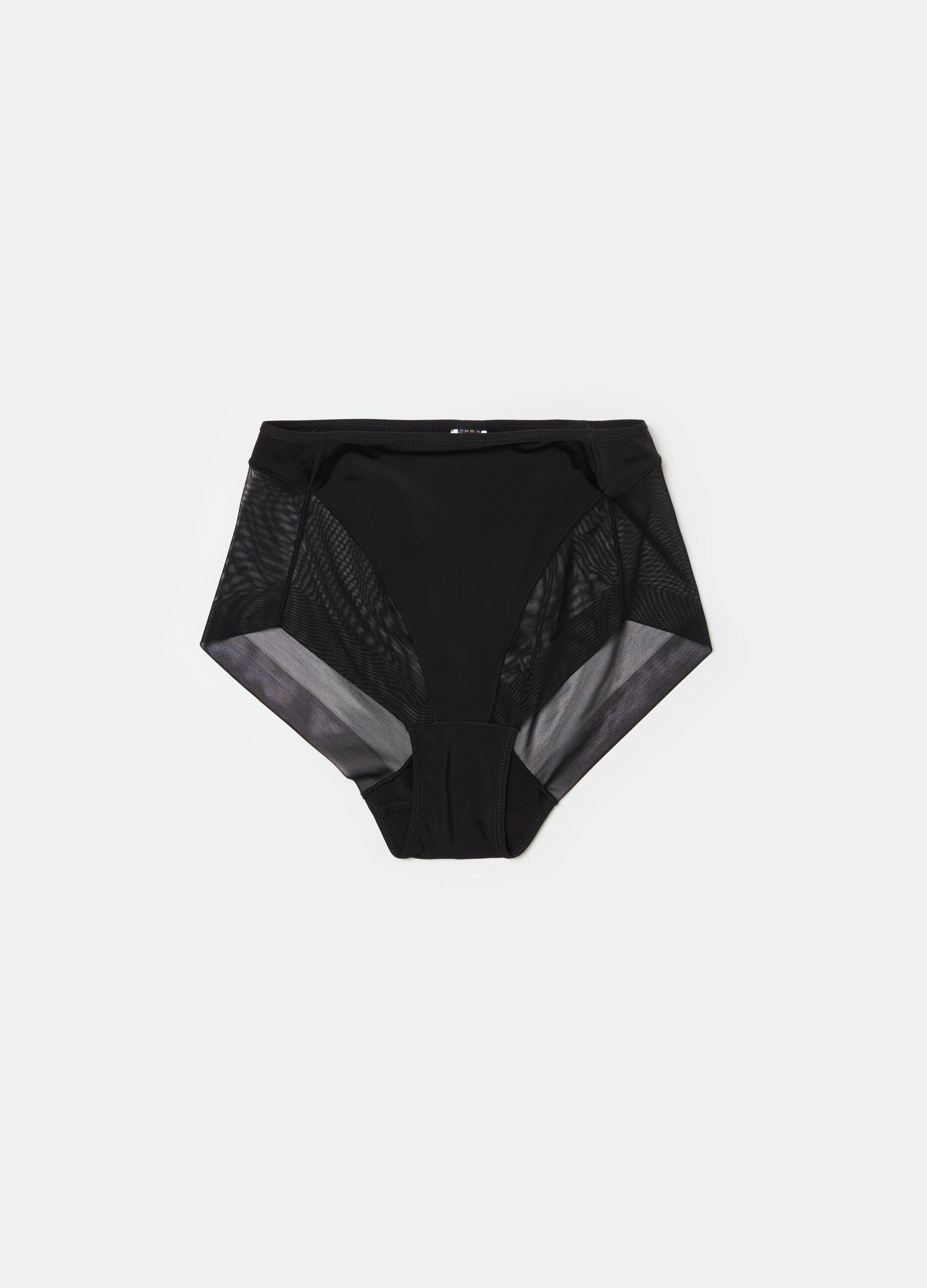 Invisible high-rise French knickers