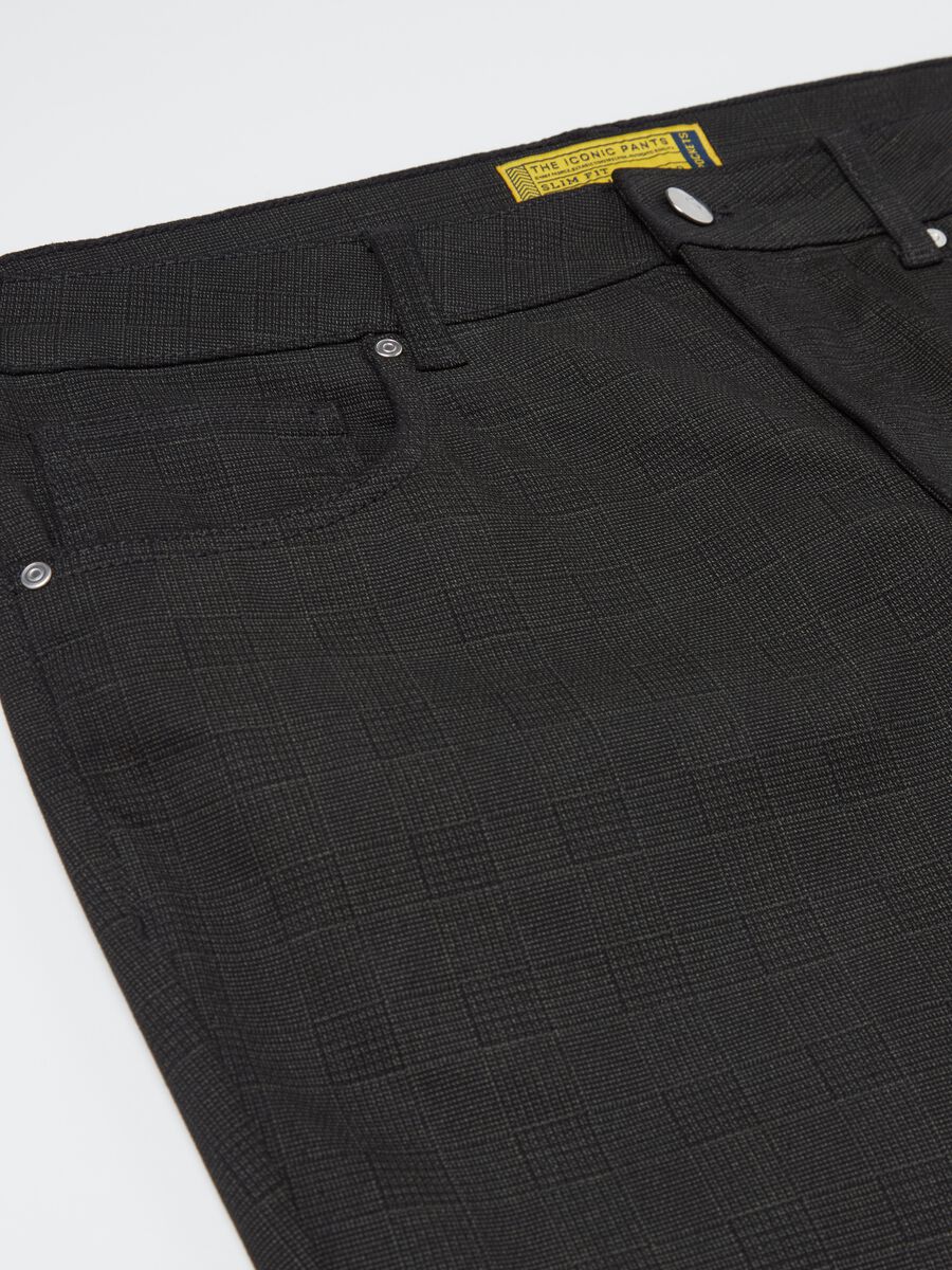 Five-pocket trousers in Prince of Wales fabric_5