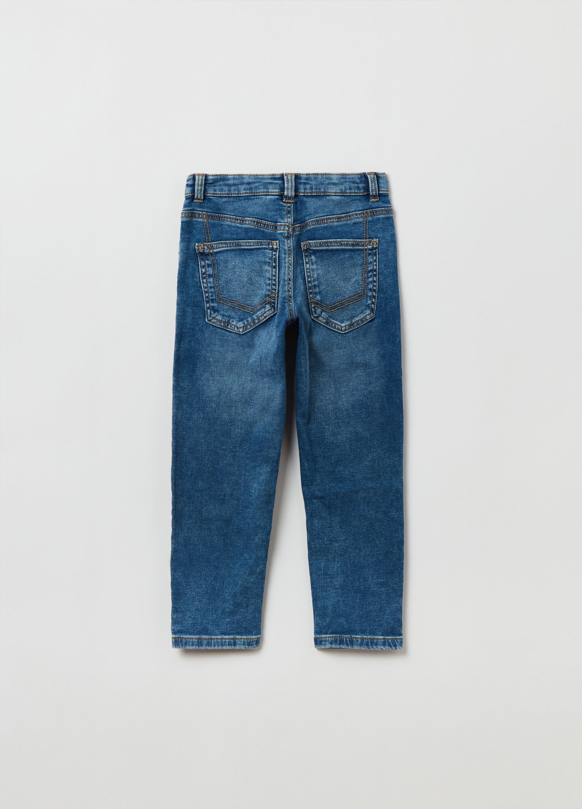 Relaxed-fit jeans with five pockets