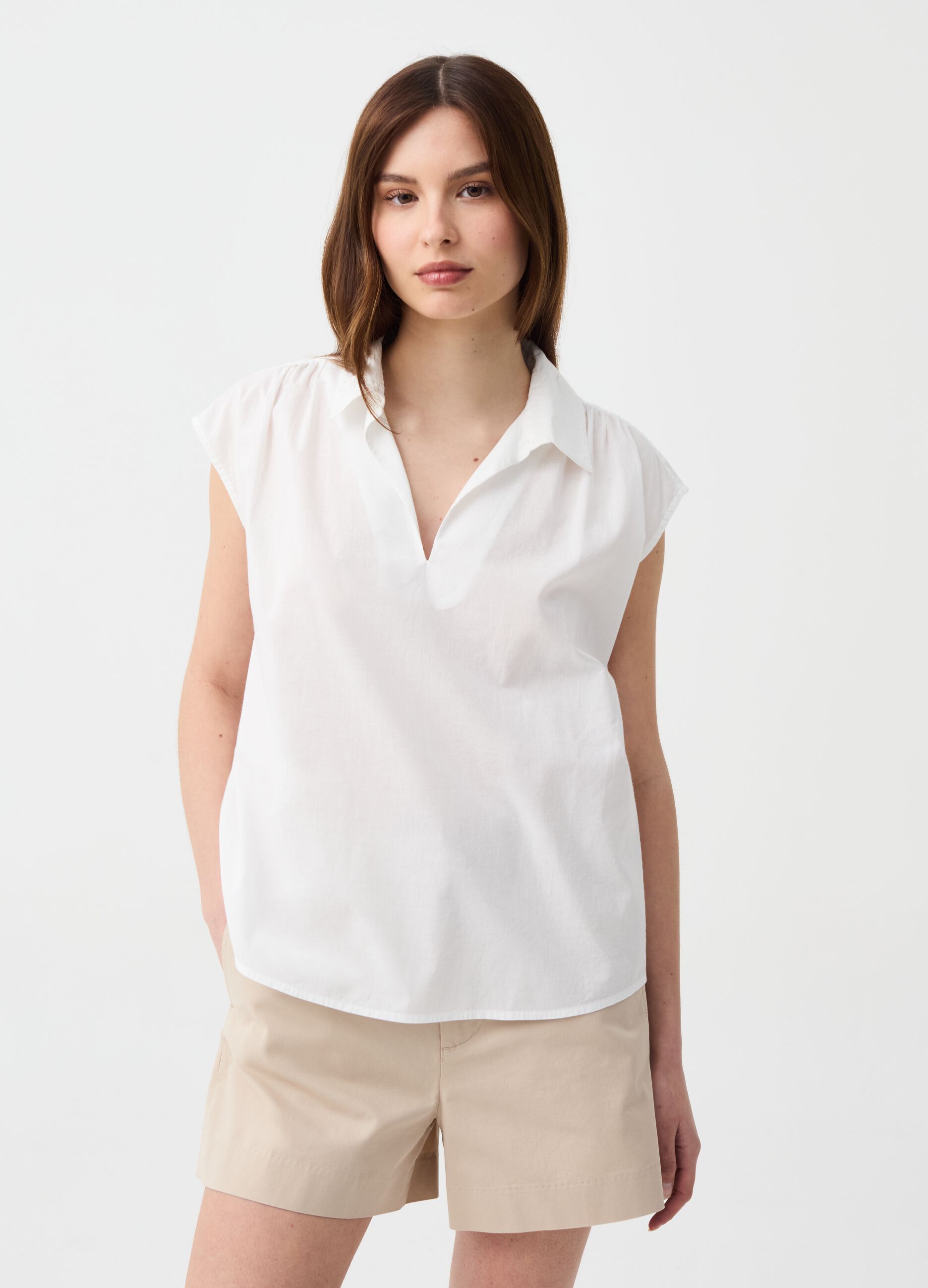 Blouse with polo neck
