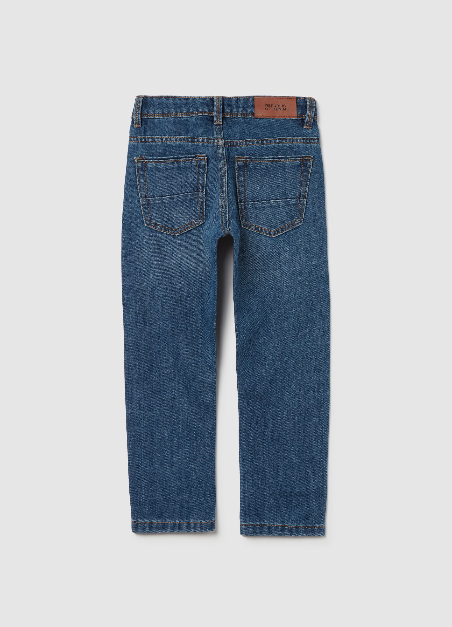 Five-pocket,straight-fit jeans