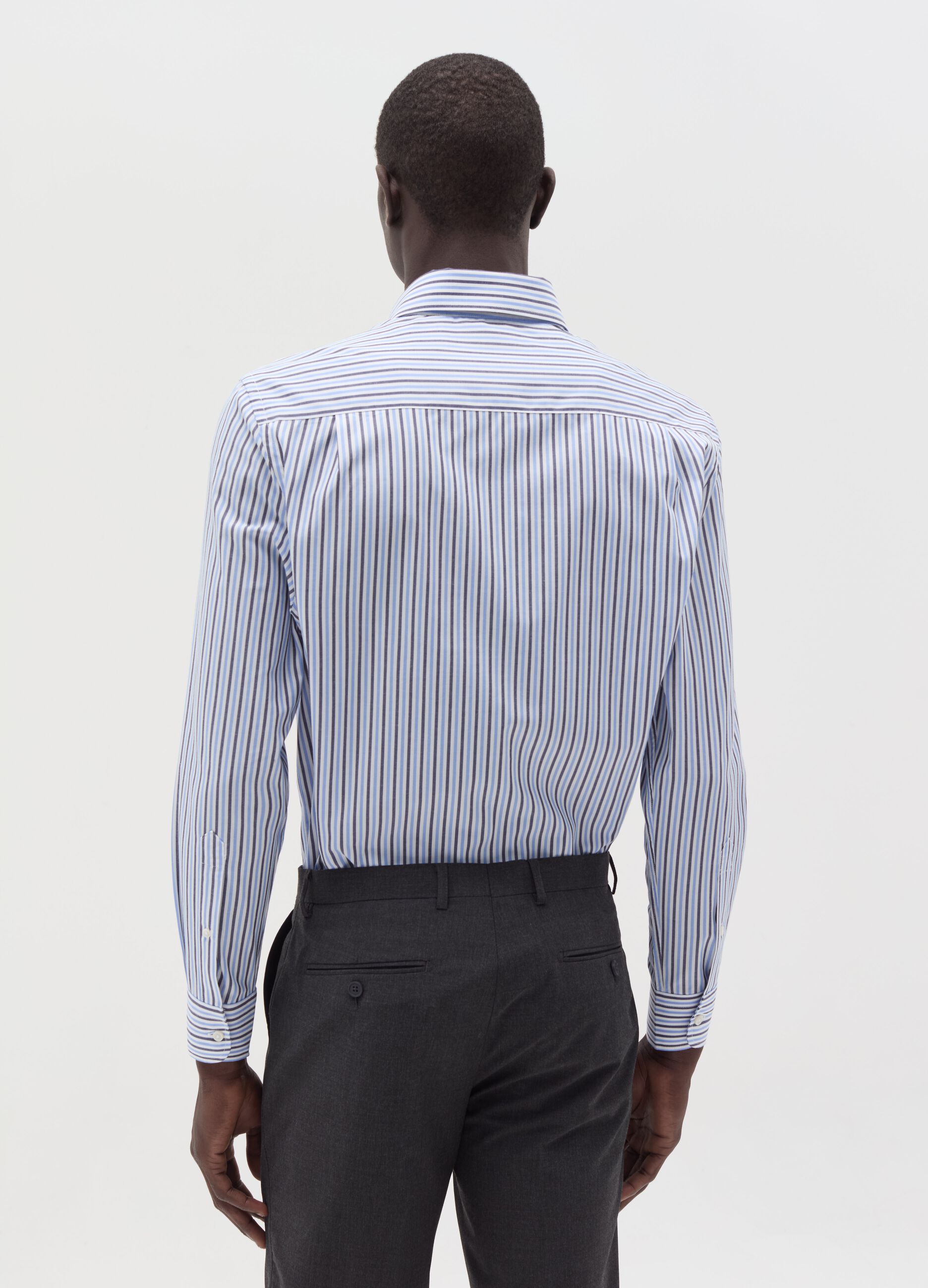 Regular-fit shirt with striped pattern