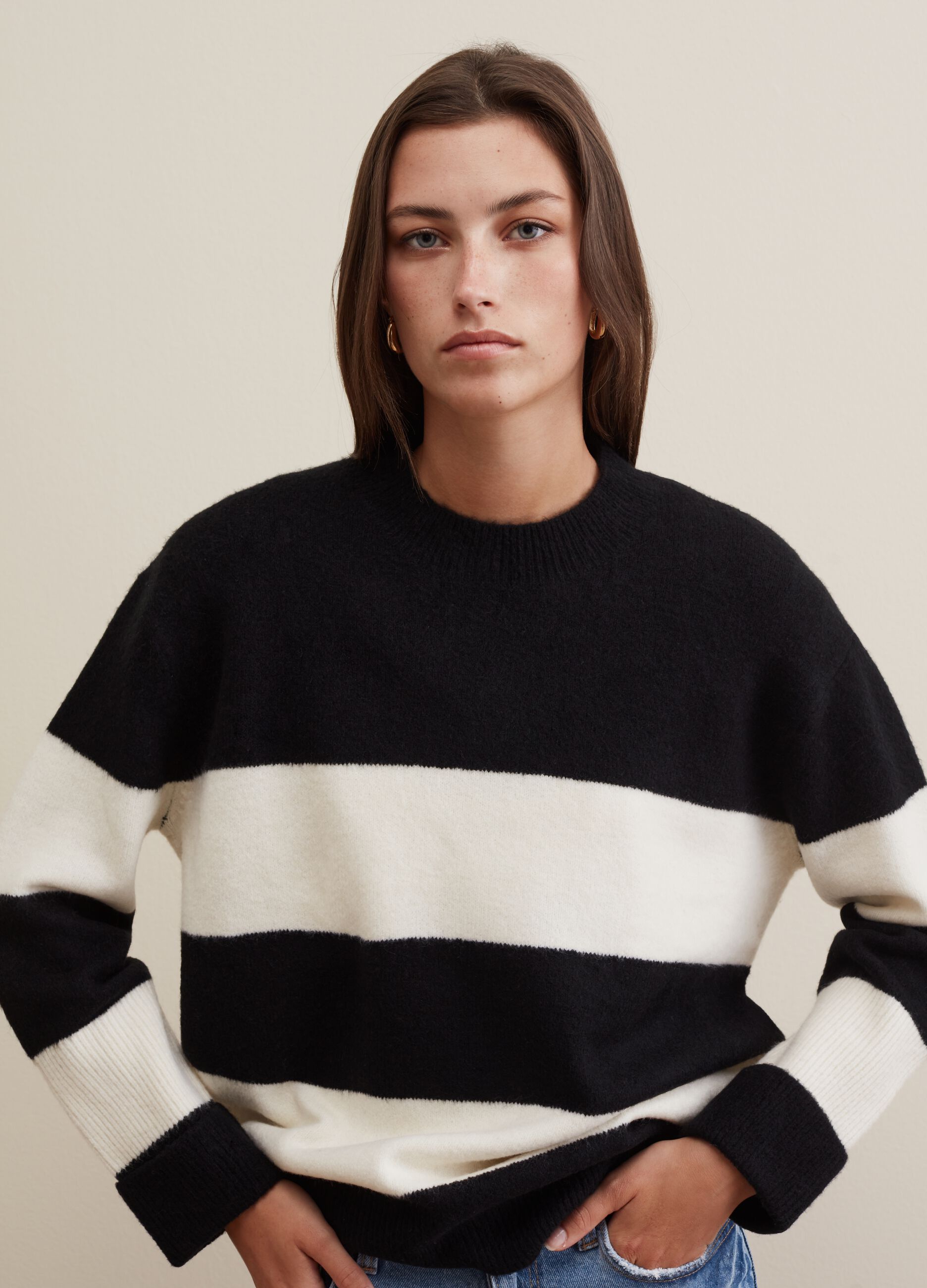 Oversized striped pullover