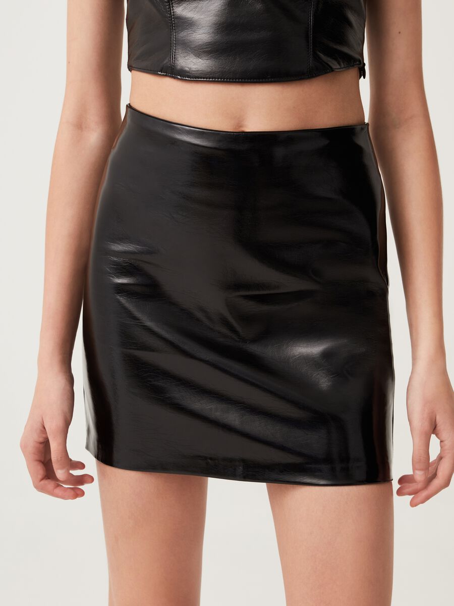 Miniskirt with shiny effect_1