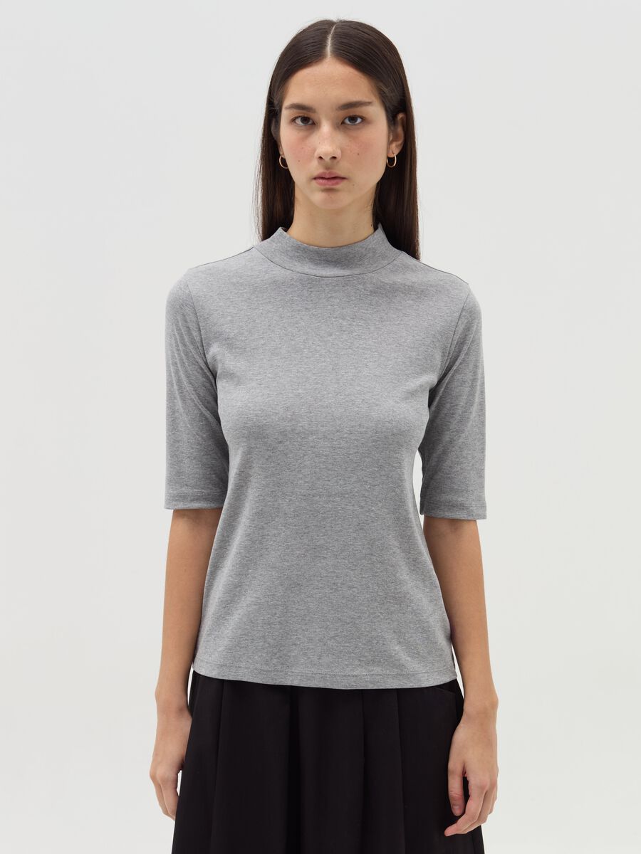 T-shirt with mock neck and elbow-length sleeves_1