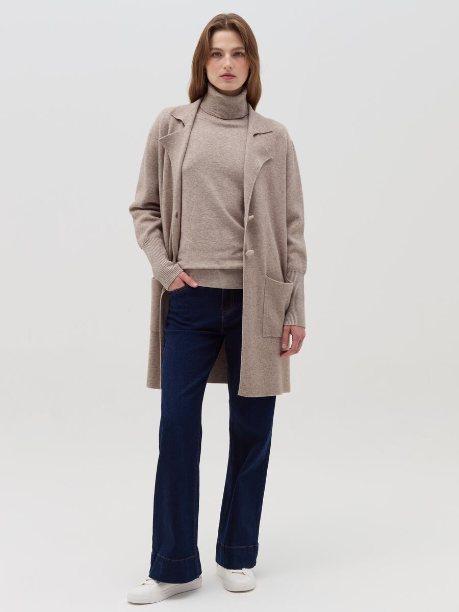 Long knit jacket with pockets_0