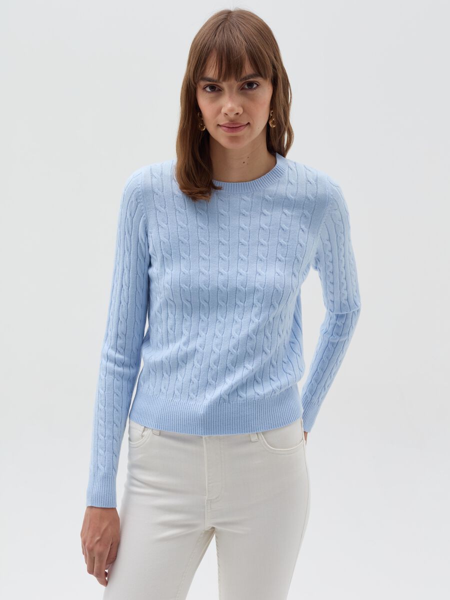 Ribbed pullover with cable-knit design_1