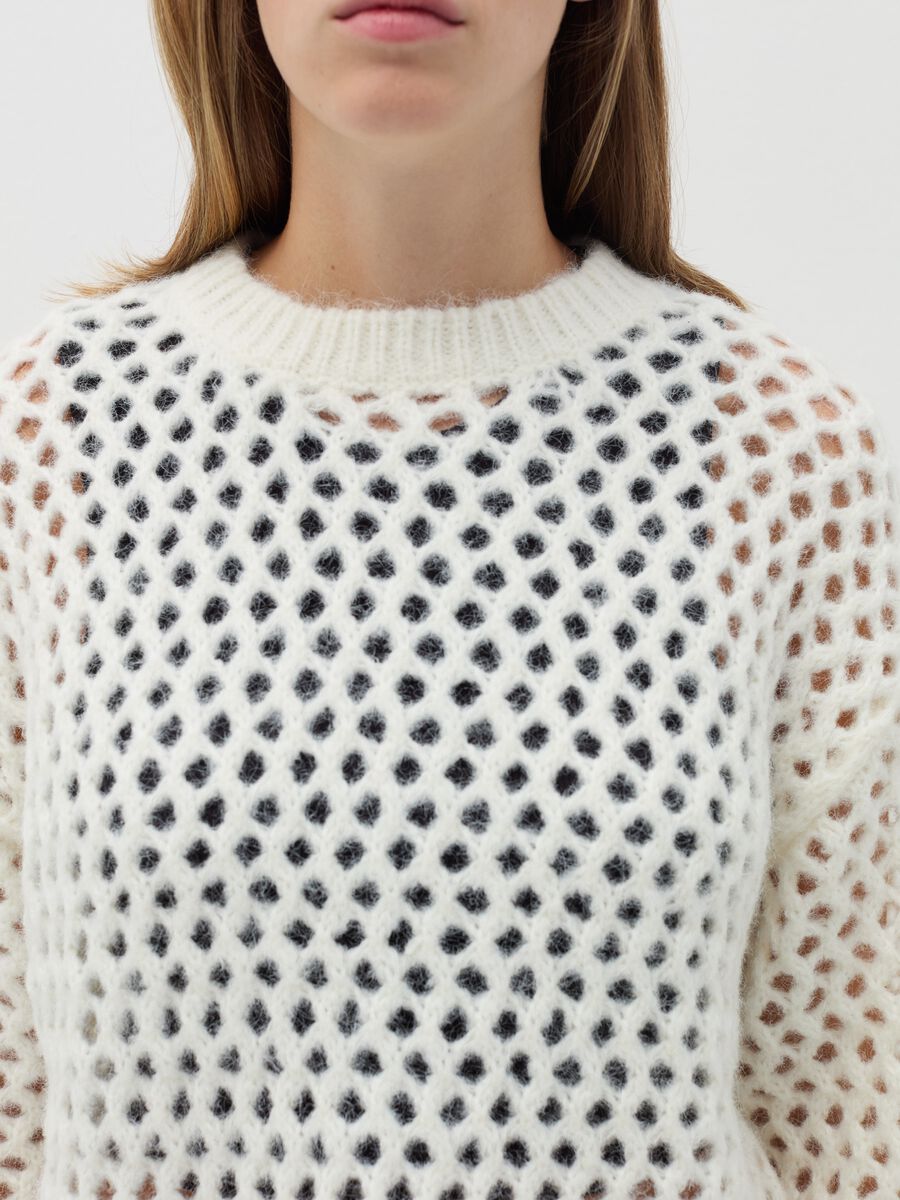 Crop top with openwork knit_3