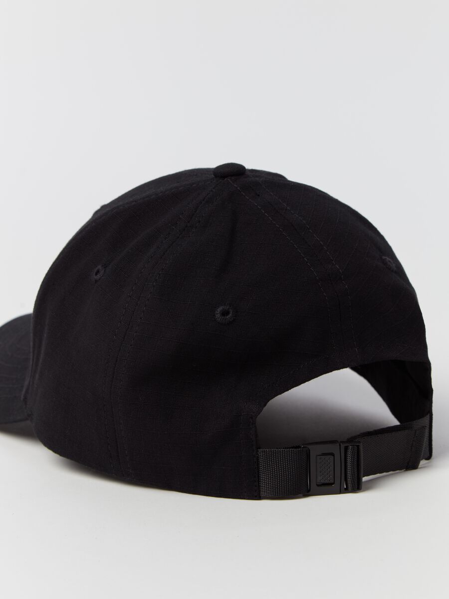 Baseball cap with ripstop weave_1