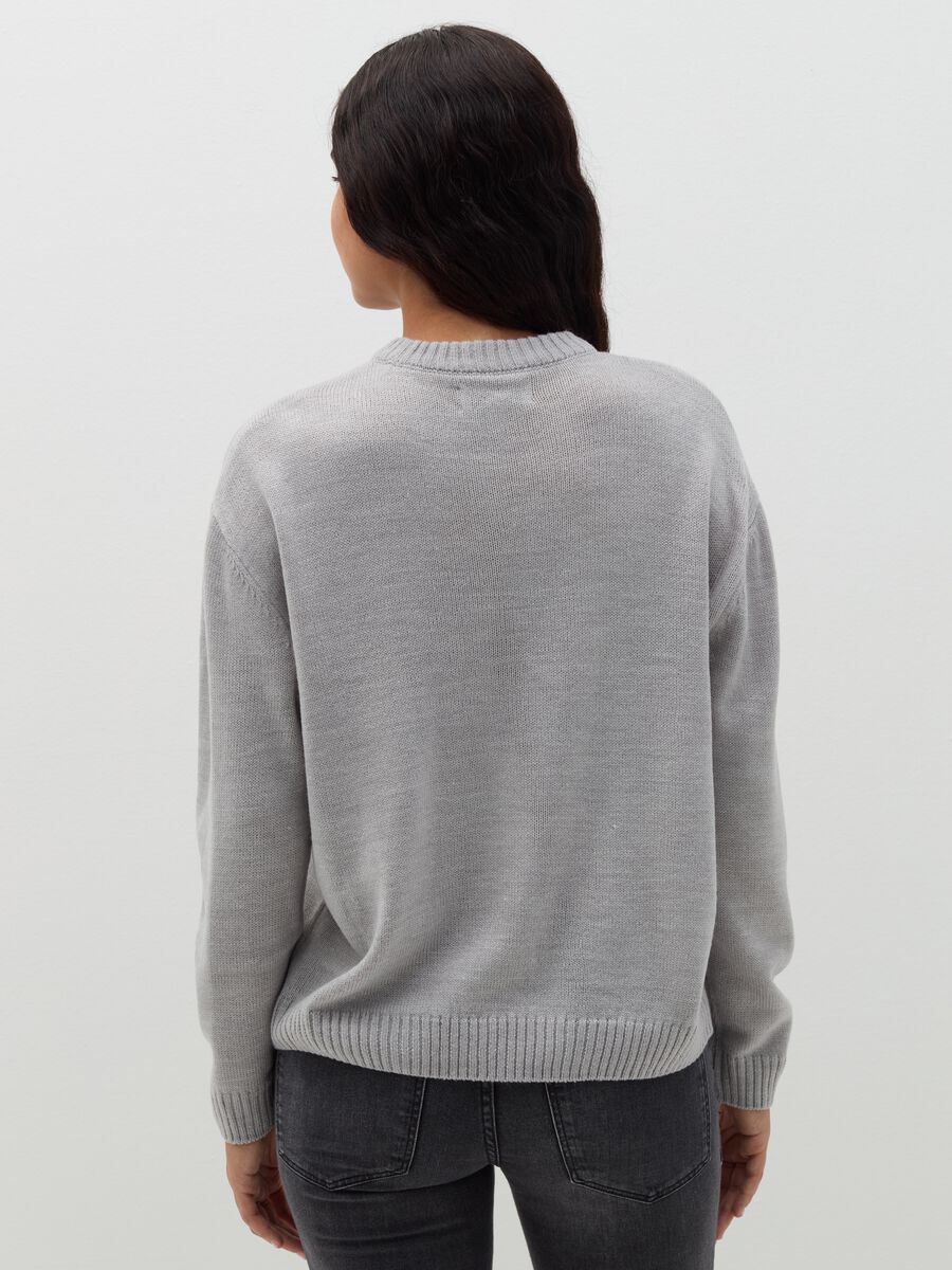 Pullover with jacquard lettering_2