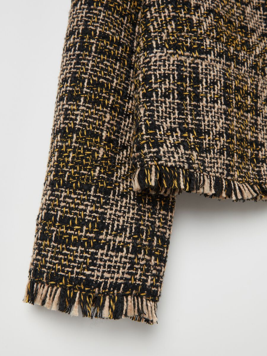 Short jacket in check tweed with fringing_5