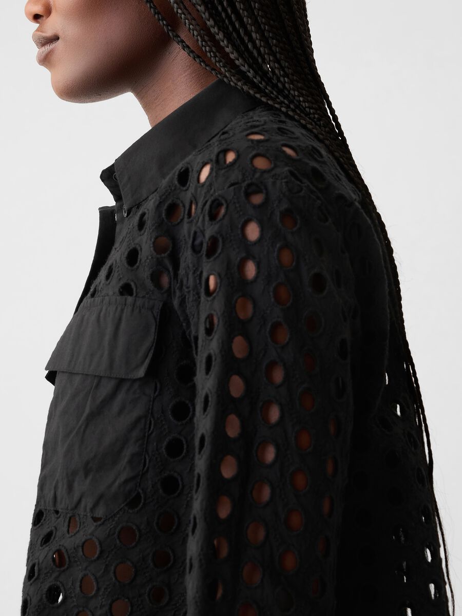 Cropped shirt with openwork details_2