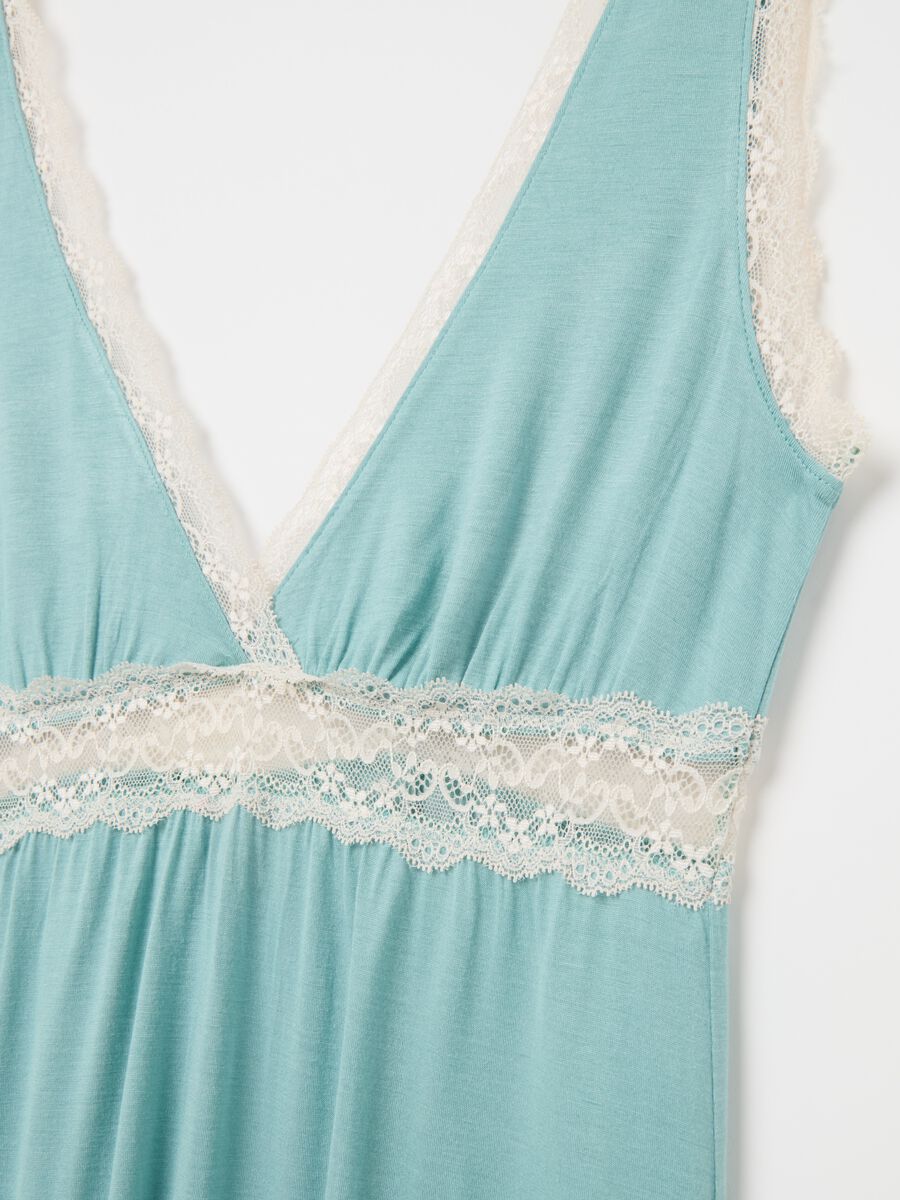 Sleeveless nightshirt with lace_5