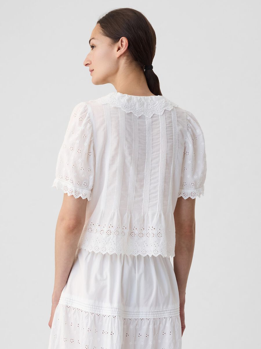 GAP for DÔEN blouse in broderie anglaise_3