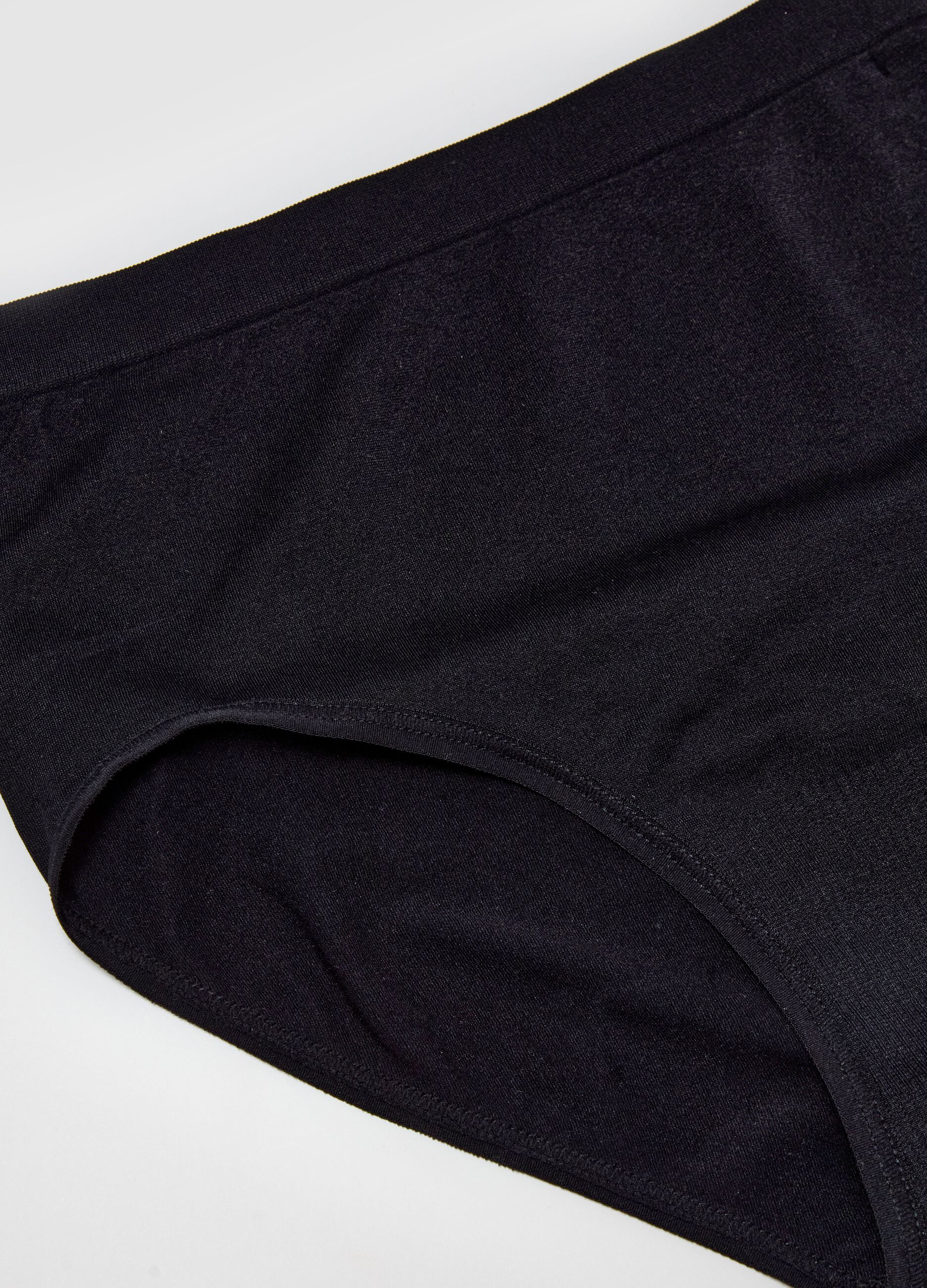 The One seamless briefs with high waist in microfibre