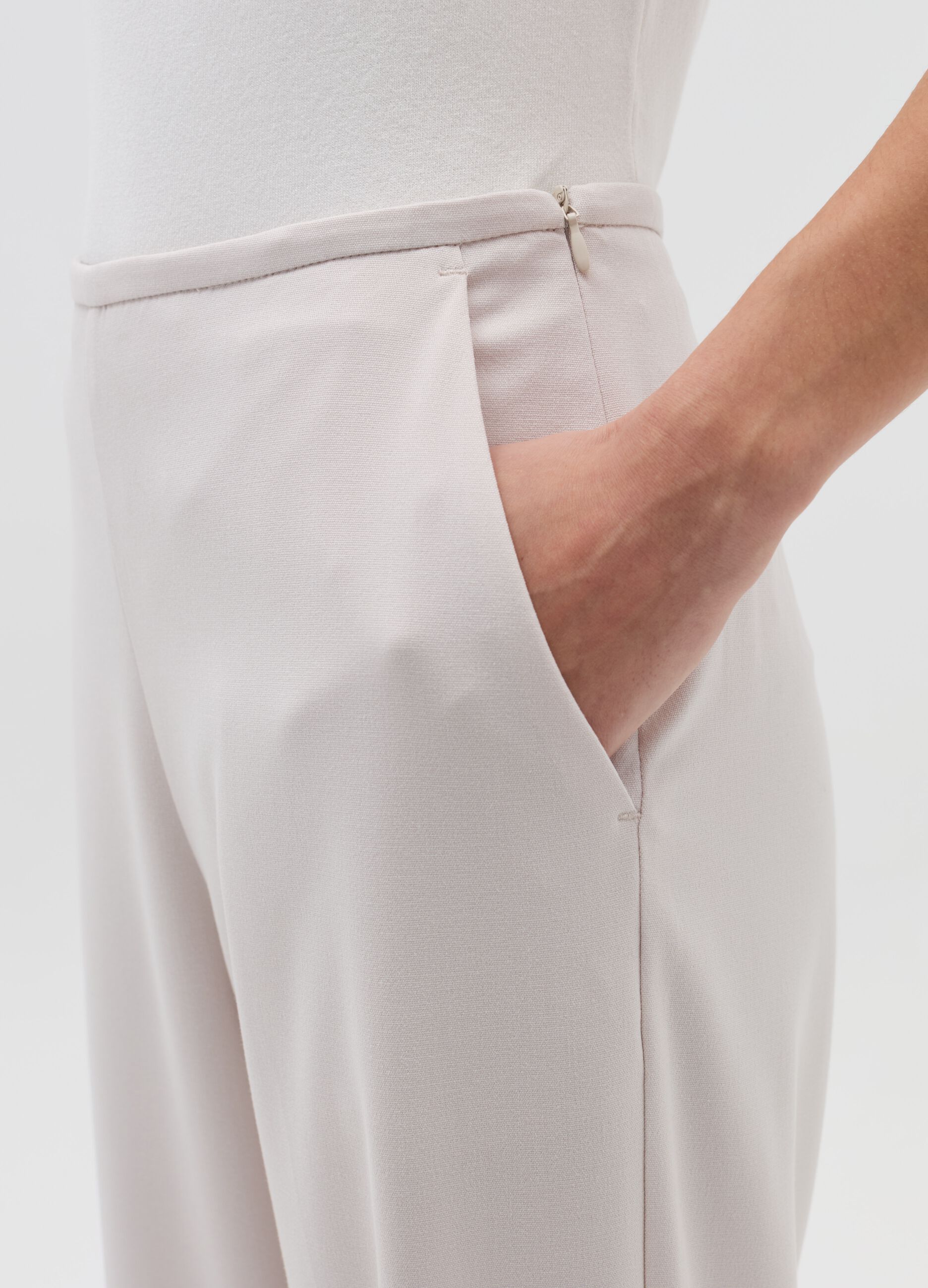 Straight-fit stretch trousers