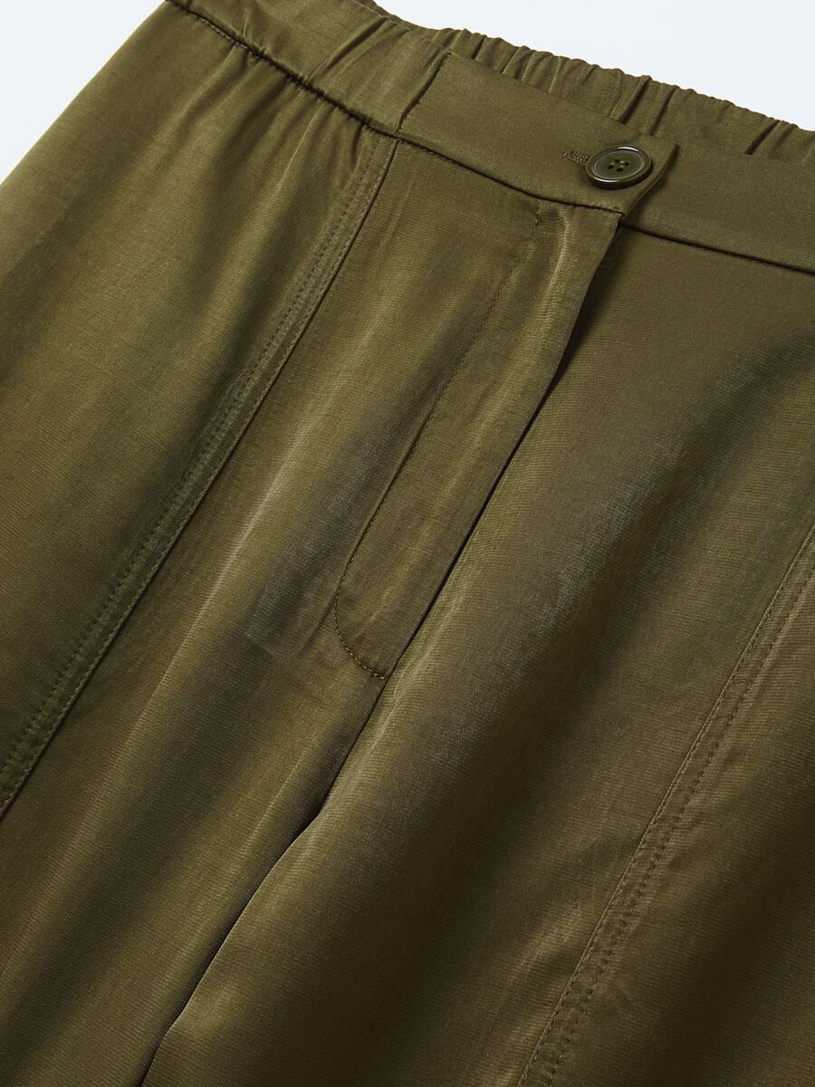 Pull-on trousers with raised stitching_5