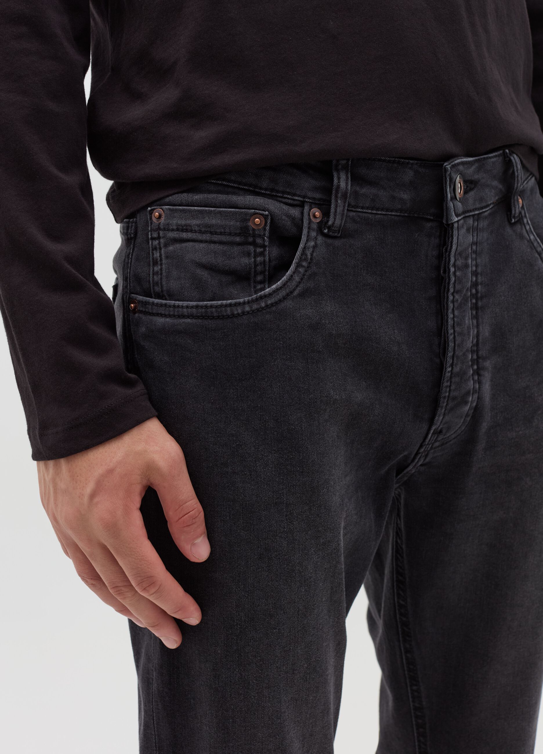 Slim-fit premium jeans in DualFX cotton