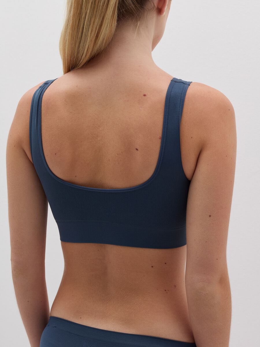 The One seamless bralette with wide shoulder straps_2