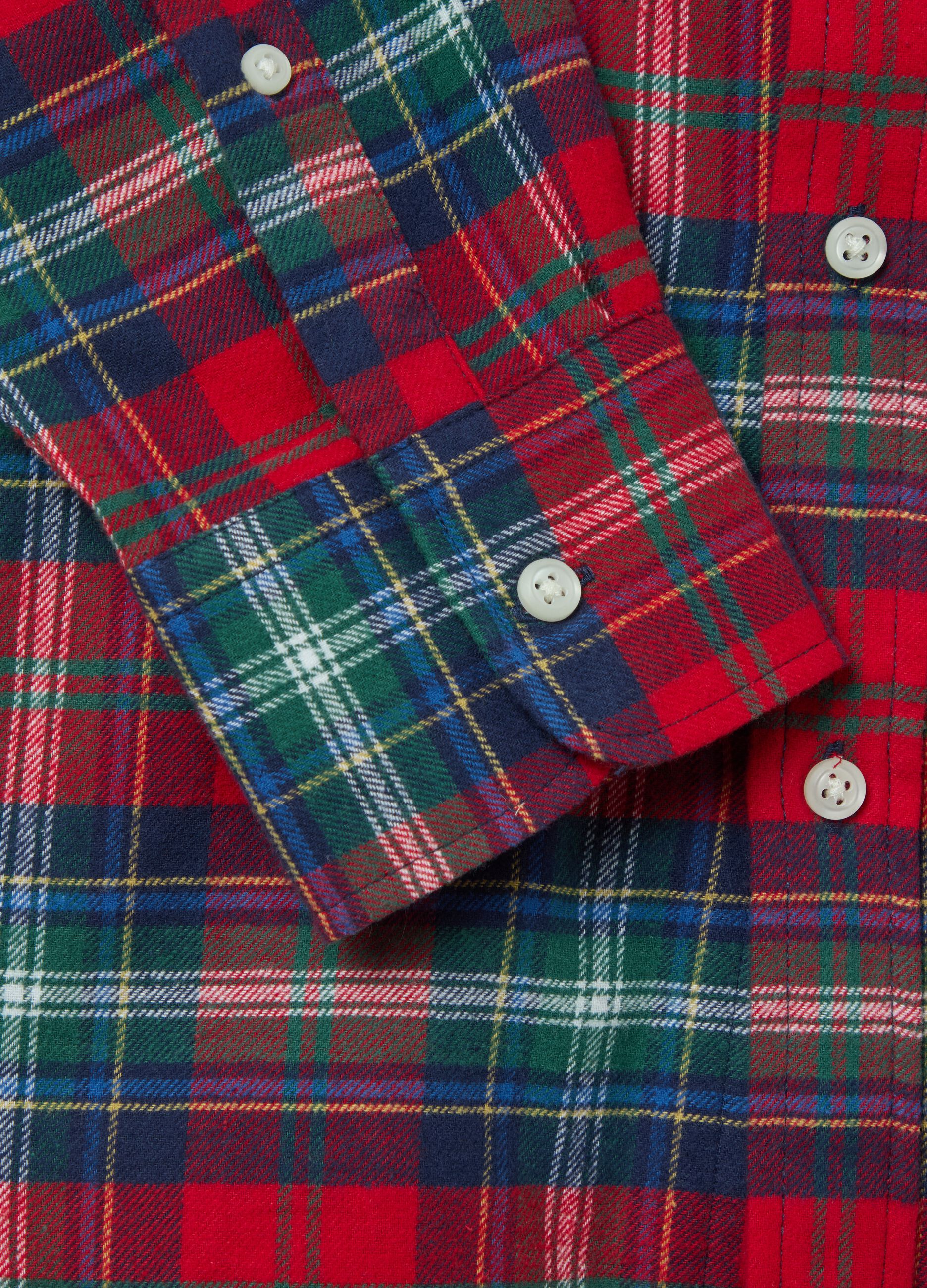 Flannel shirt with check pattern and button-down collar