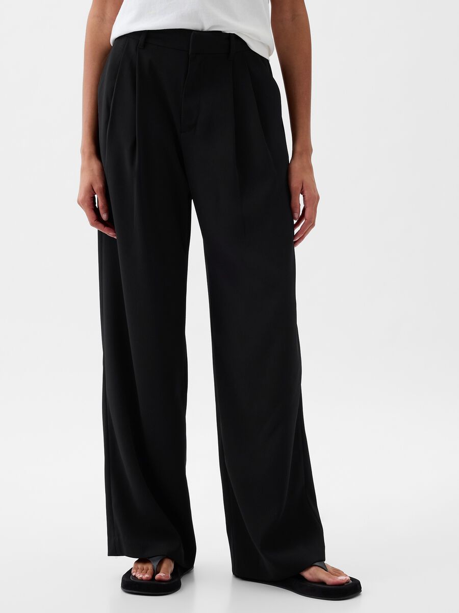 Wide-leg trousers with high waist and darts_1