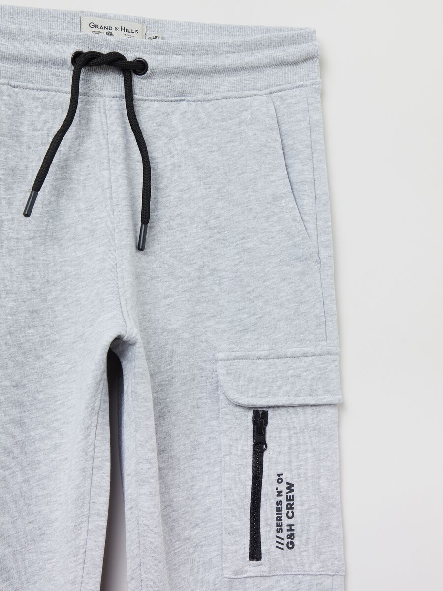 Joggers cargo con coulisse e stampa _2