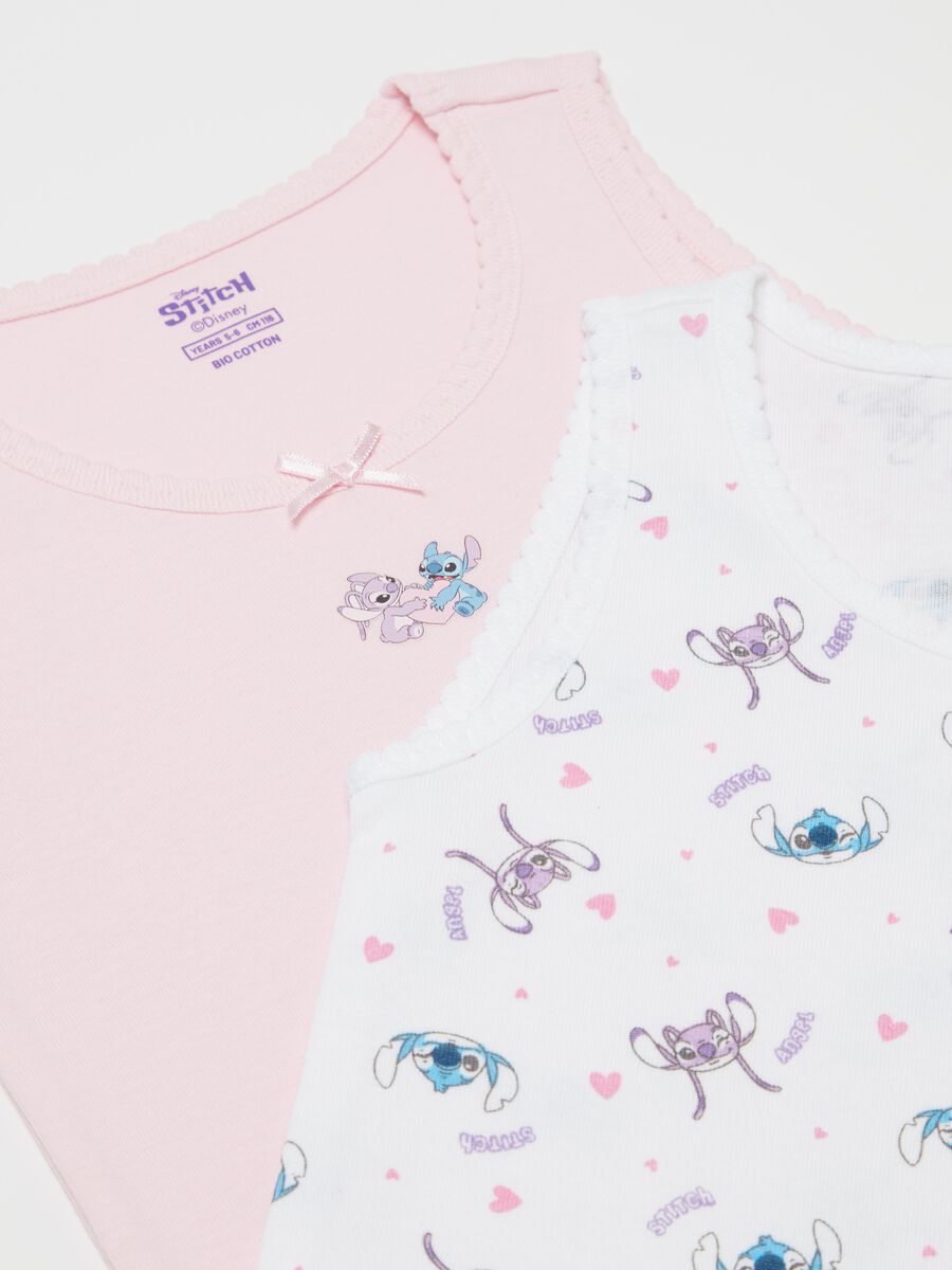 Two-pack Angie and Stitch vests in organic cotton_2