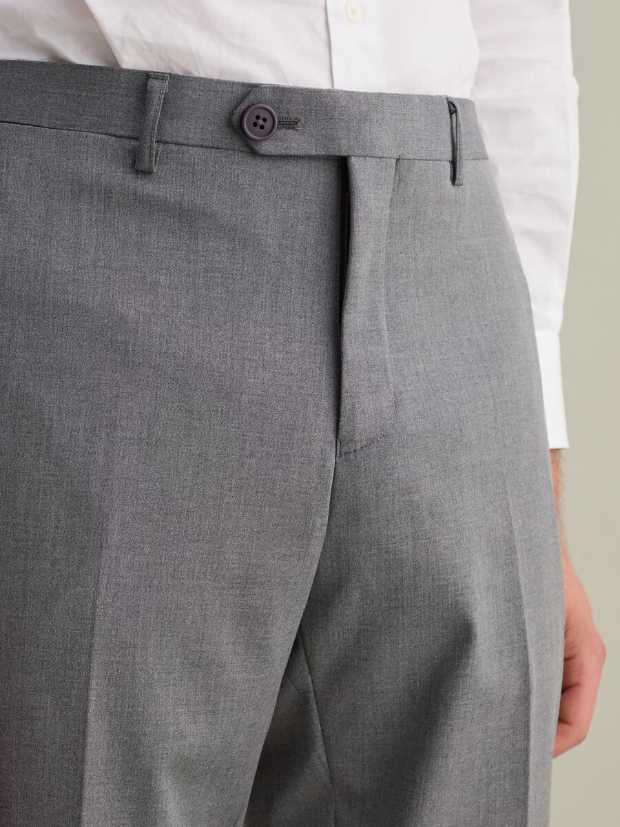 Pantalone slim fit in misto viscosa_3