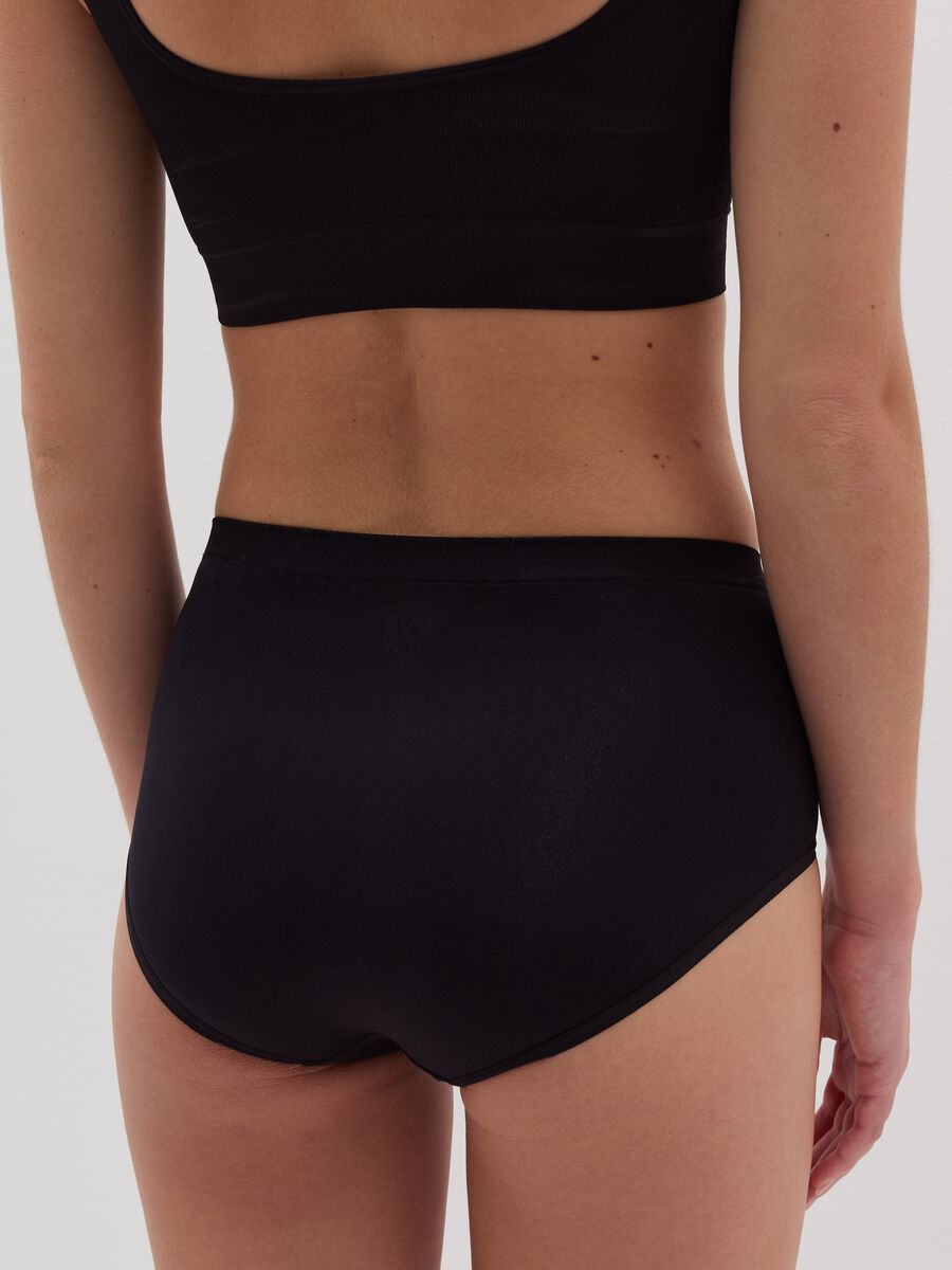 The One seamless briefs with high waist in microfibre_2