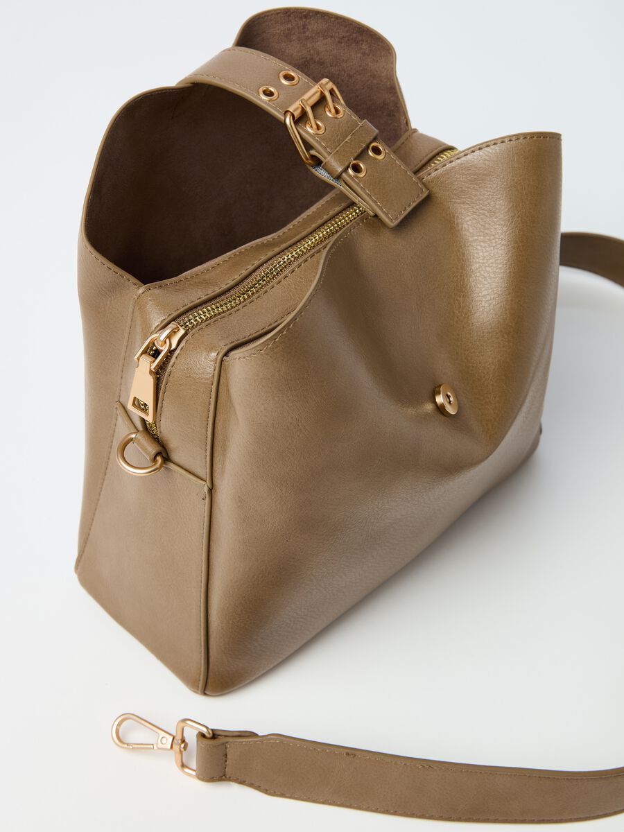 Bucket bag with external pockets_2