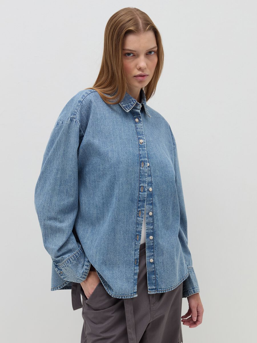 Oversized shirt in denim_3