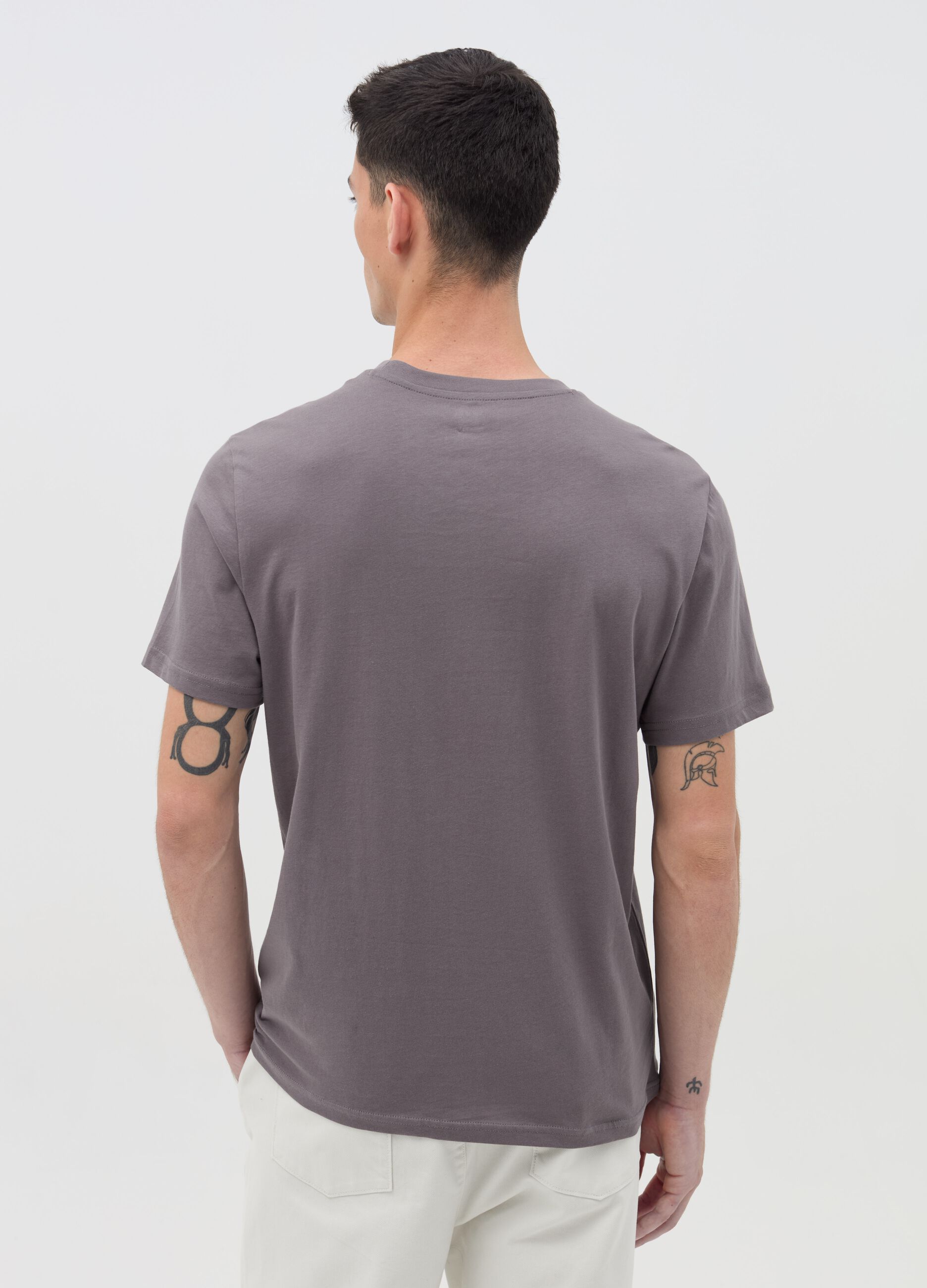 Cotton T-shirt with round neck