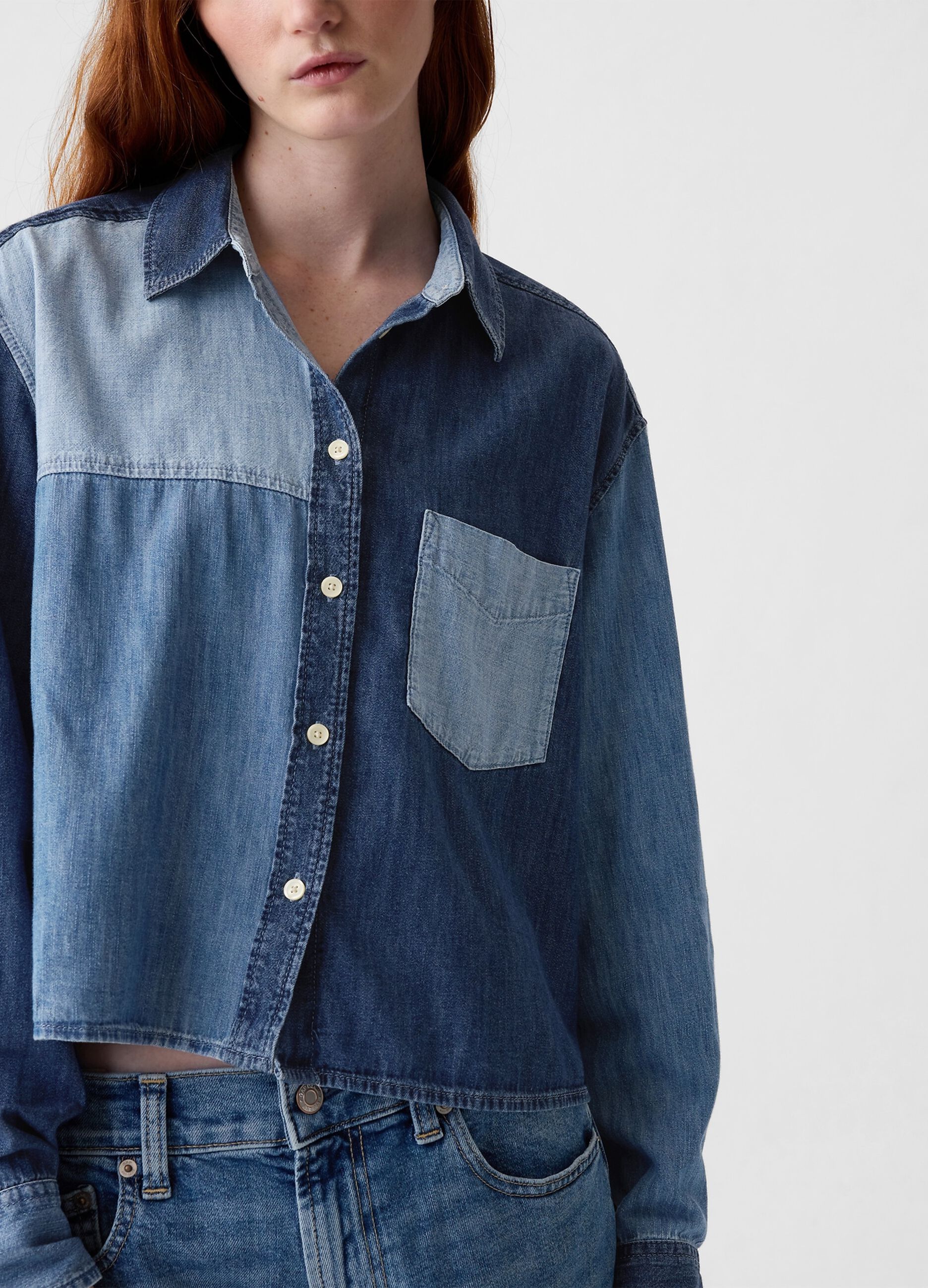 Crop shirt in patchwork denim