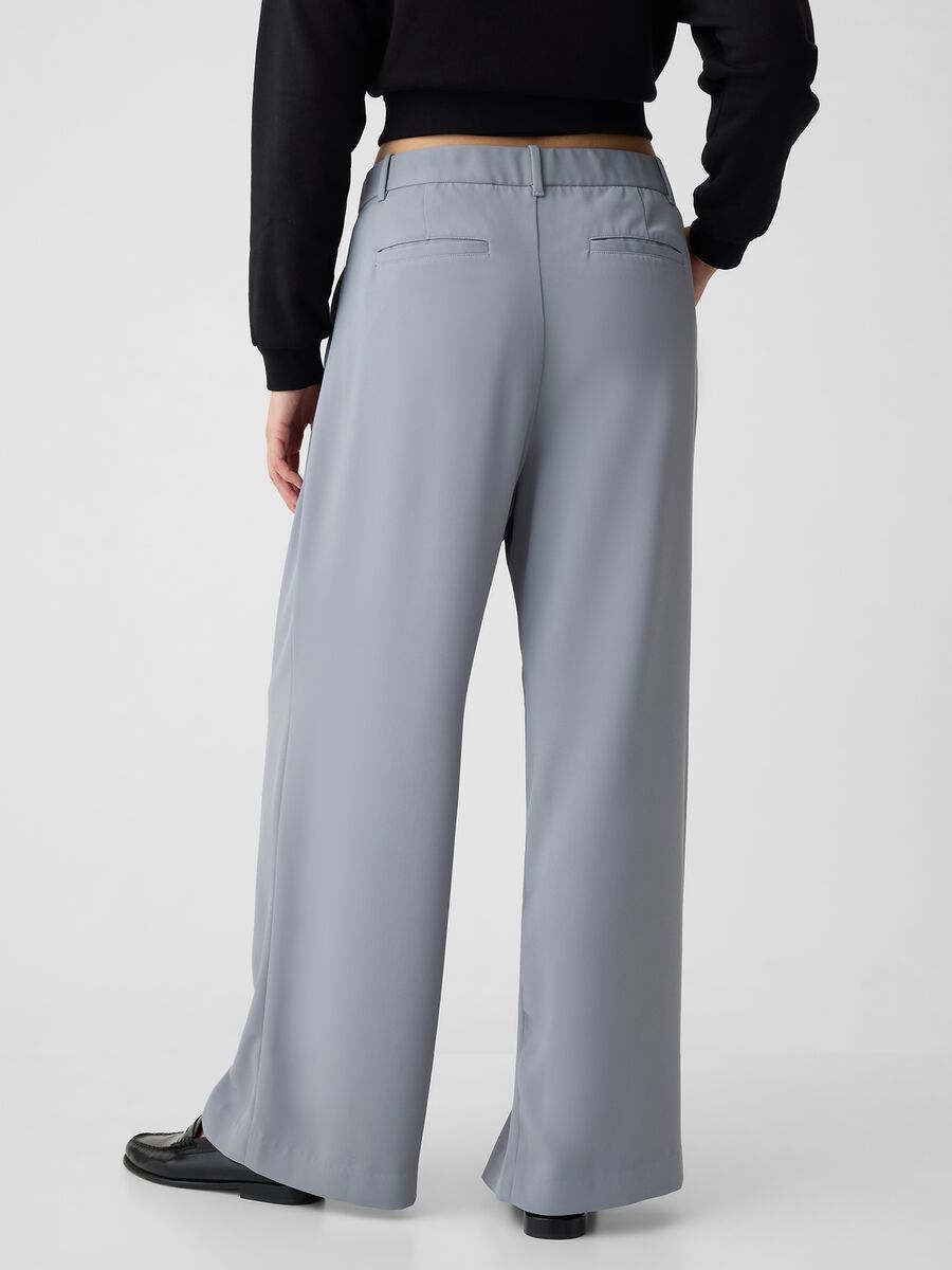 Wide-leg trousers with high waist and darts_4