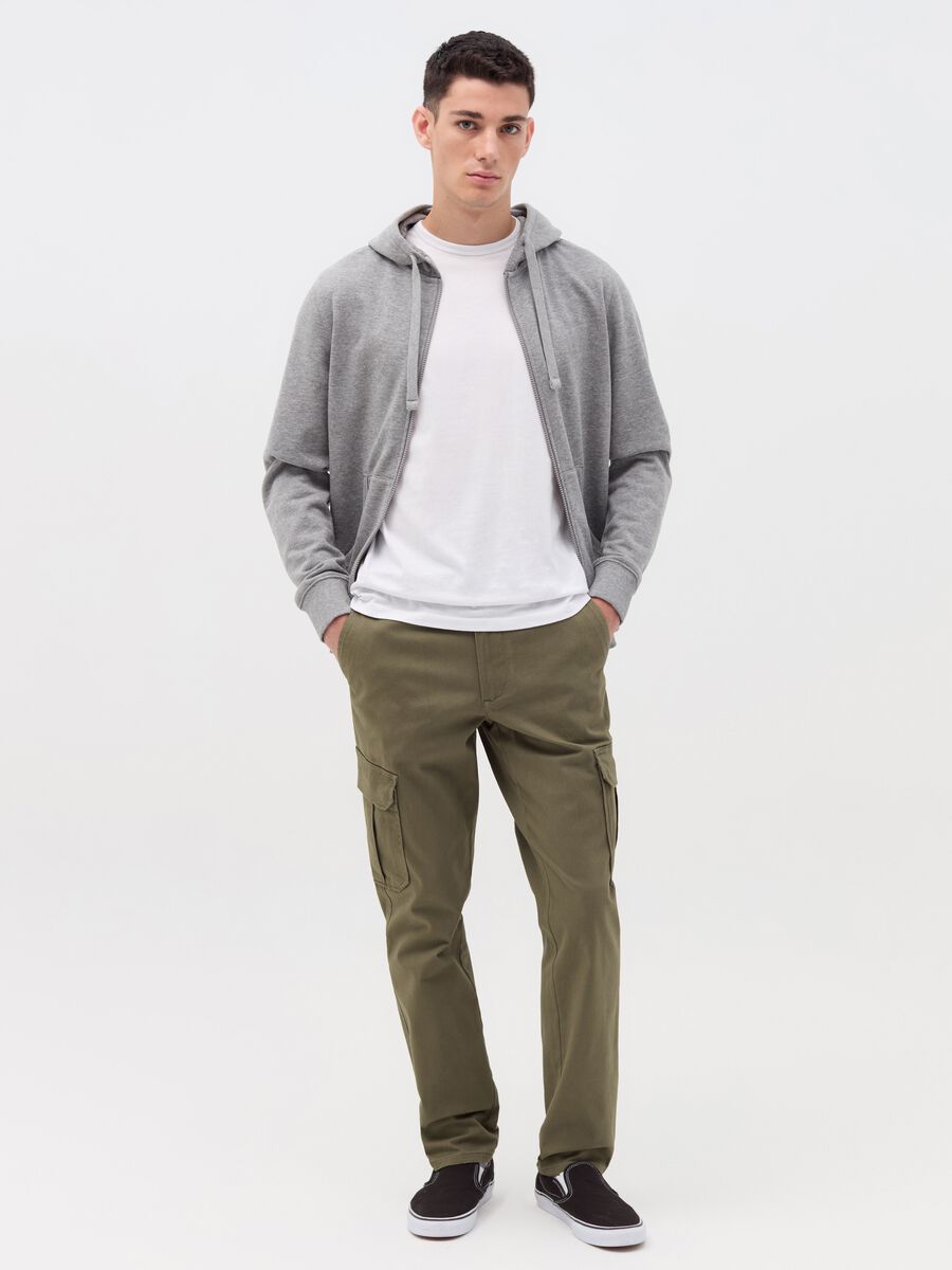 Slim-fit cargo trousers_0