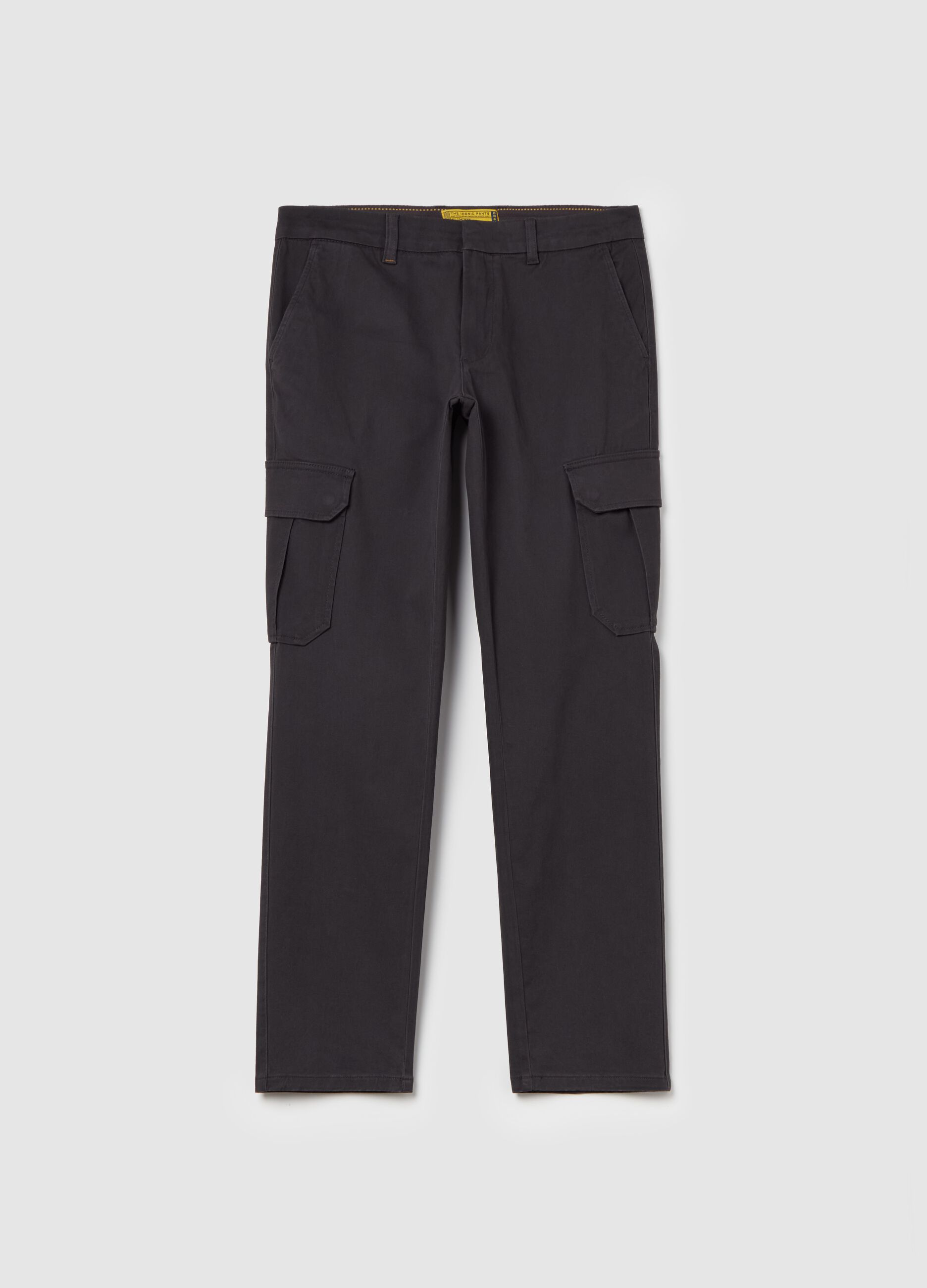 Slim-fit cargo trousers