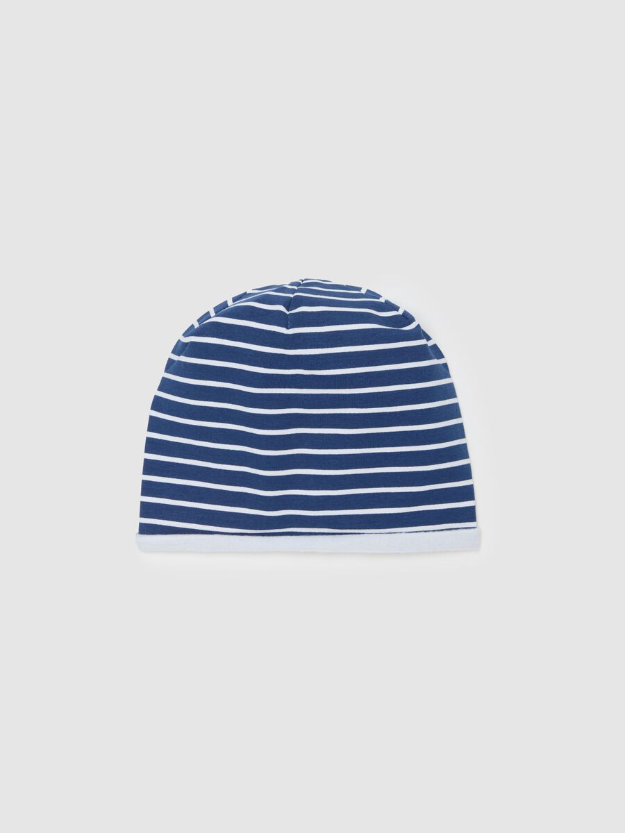 Organic cotton hat with striped pattern_0