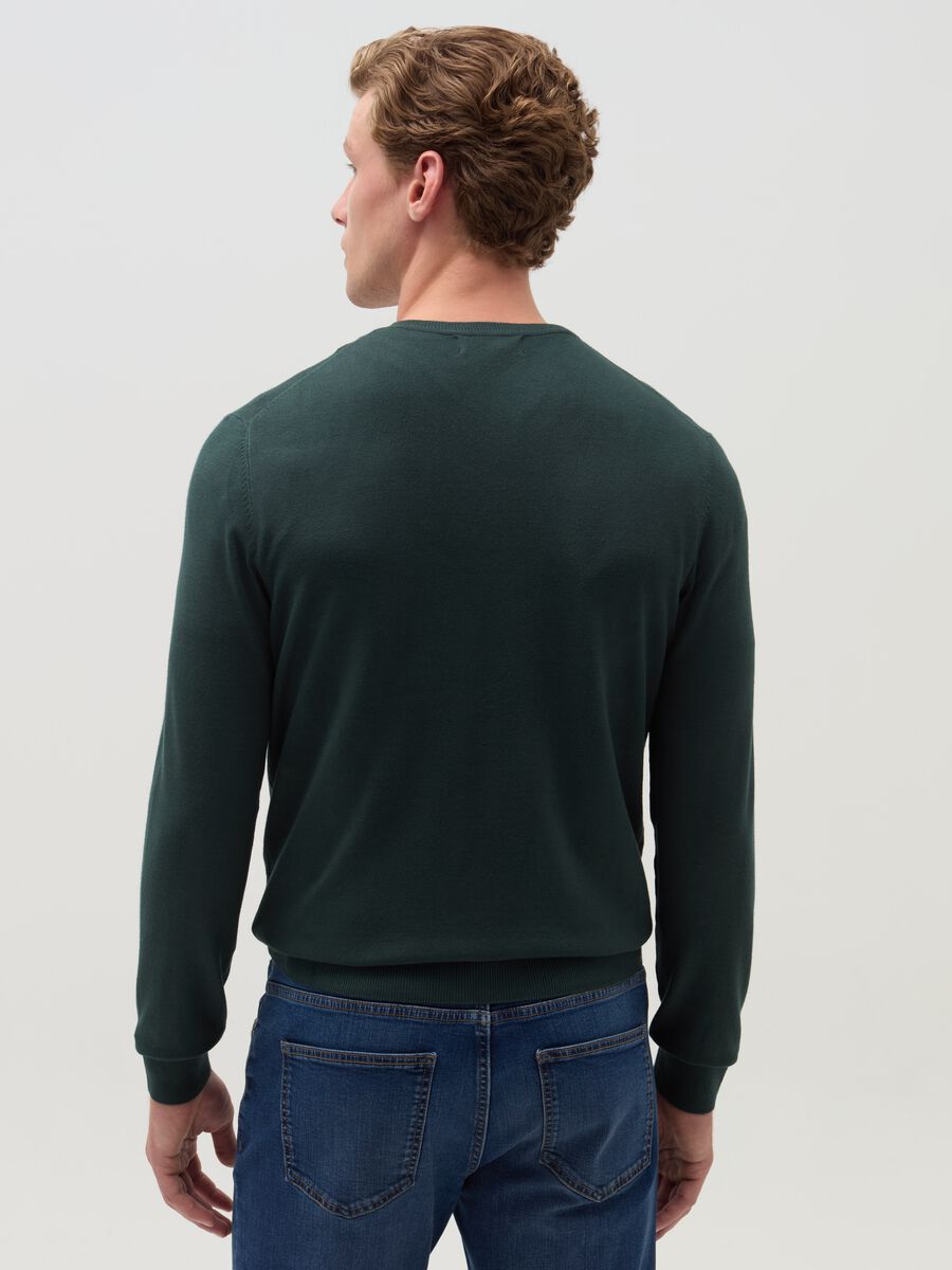 V-neck pullover_2