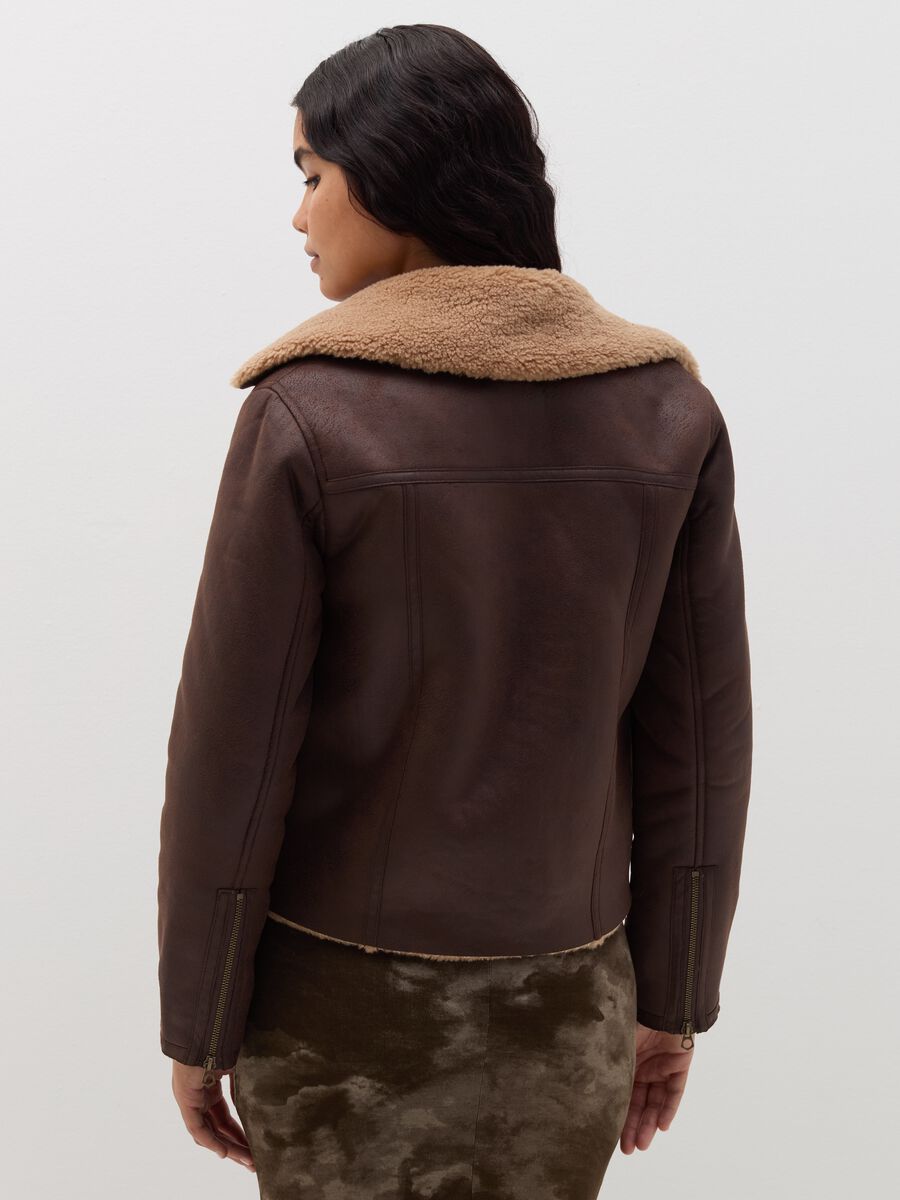 Sheepskin with sherpa lining_2