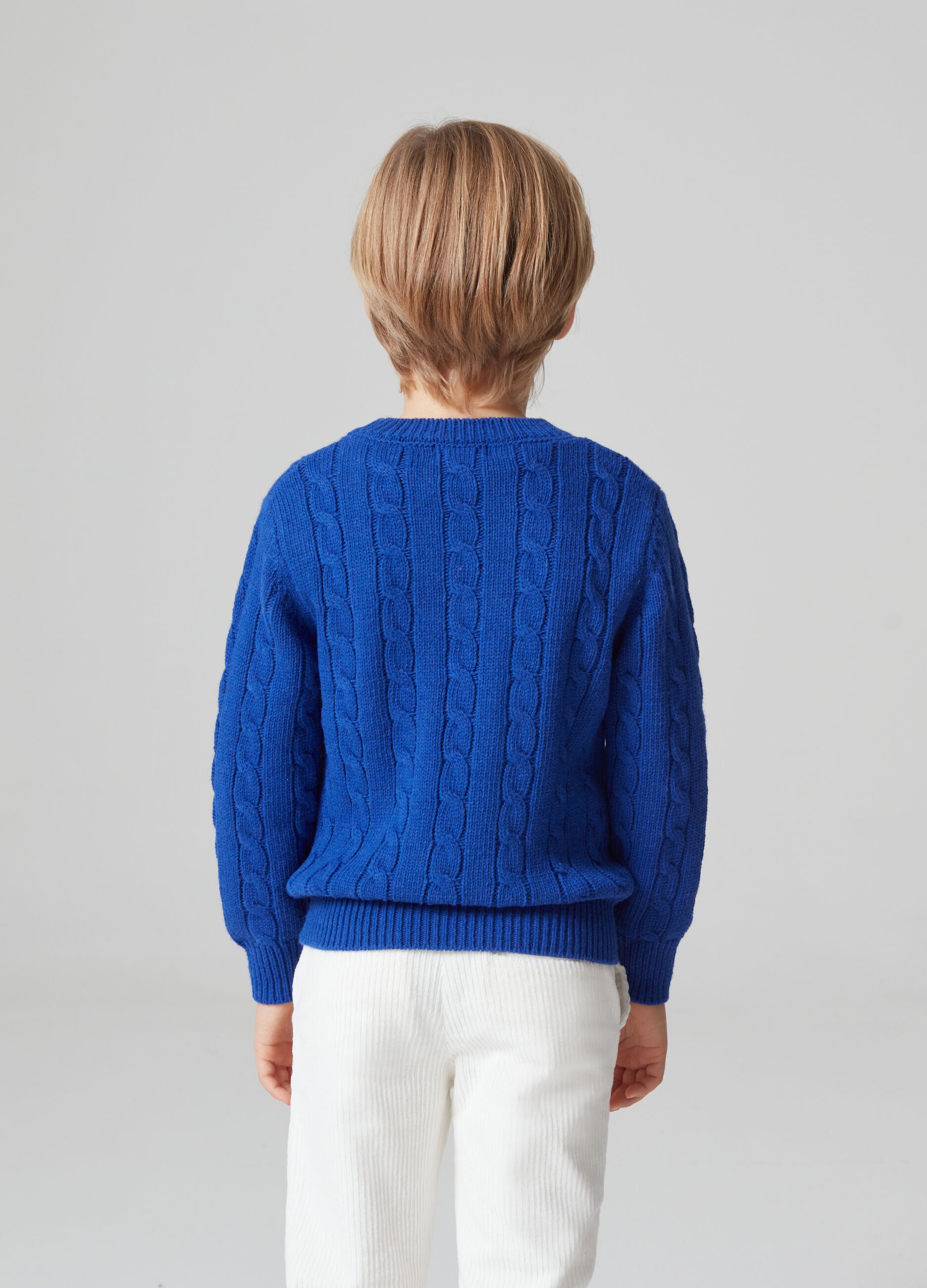 Pullover with cable-knit design