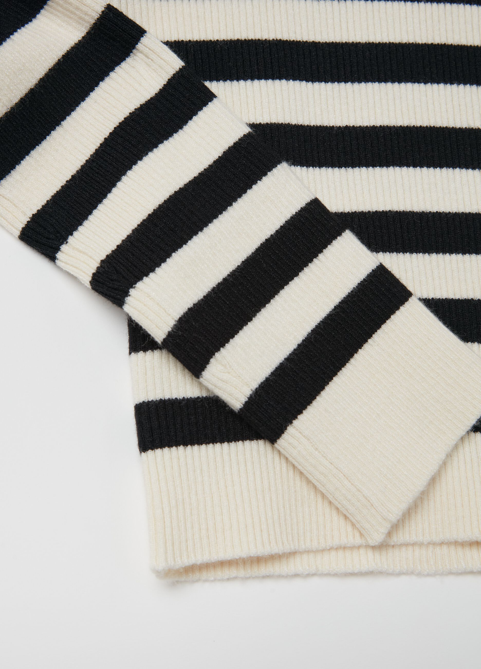 Pullover with striped mock neck