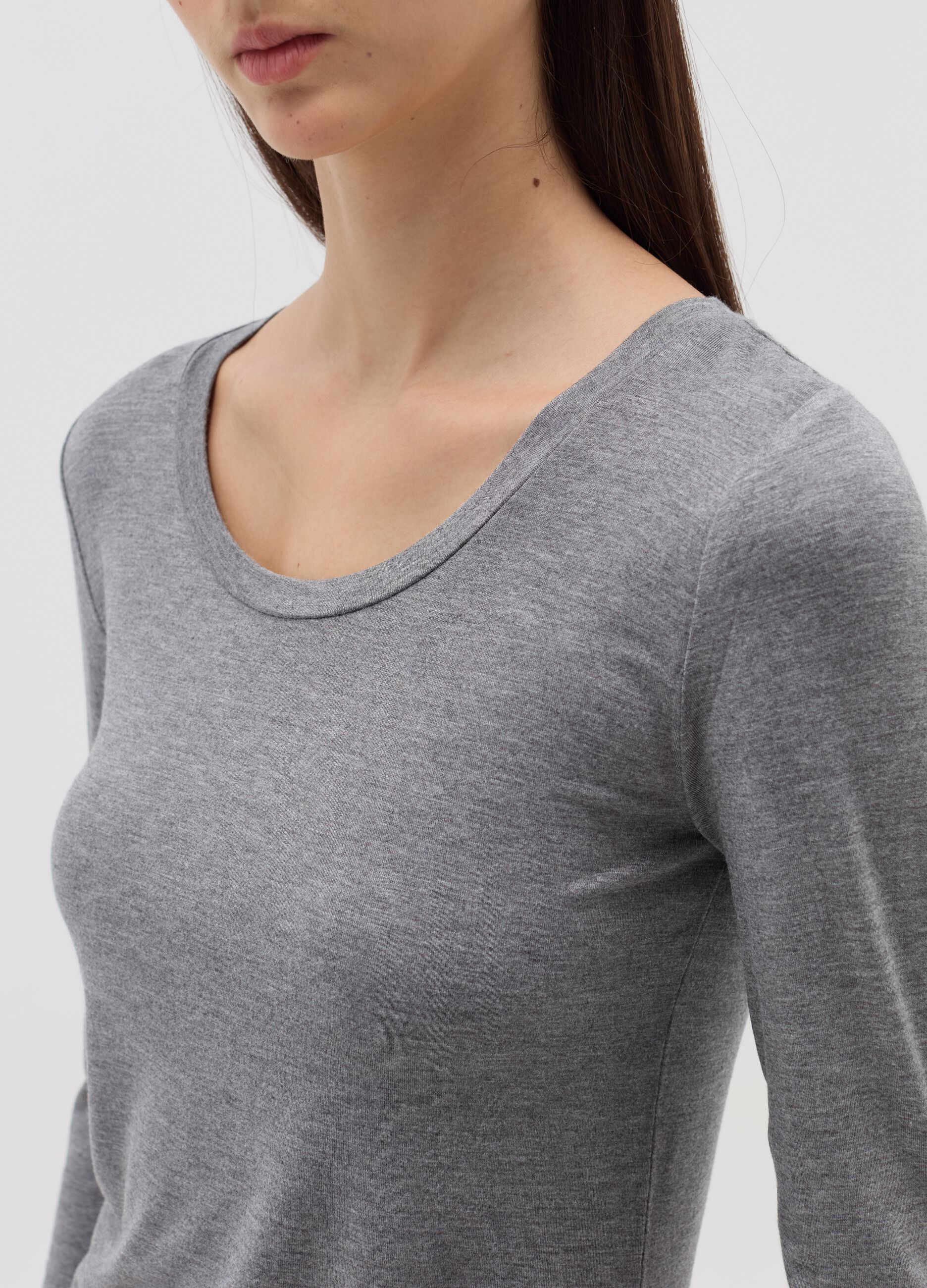 Long-sleeved T-shirt in stretch viscose