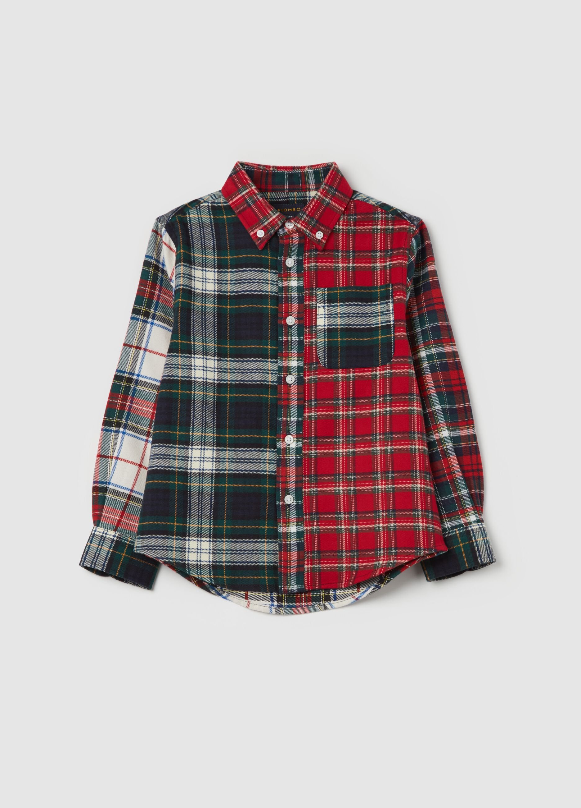 Flannel shirt with tartan pattern